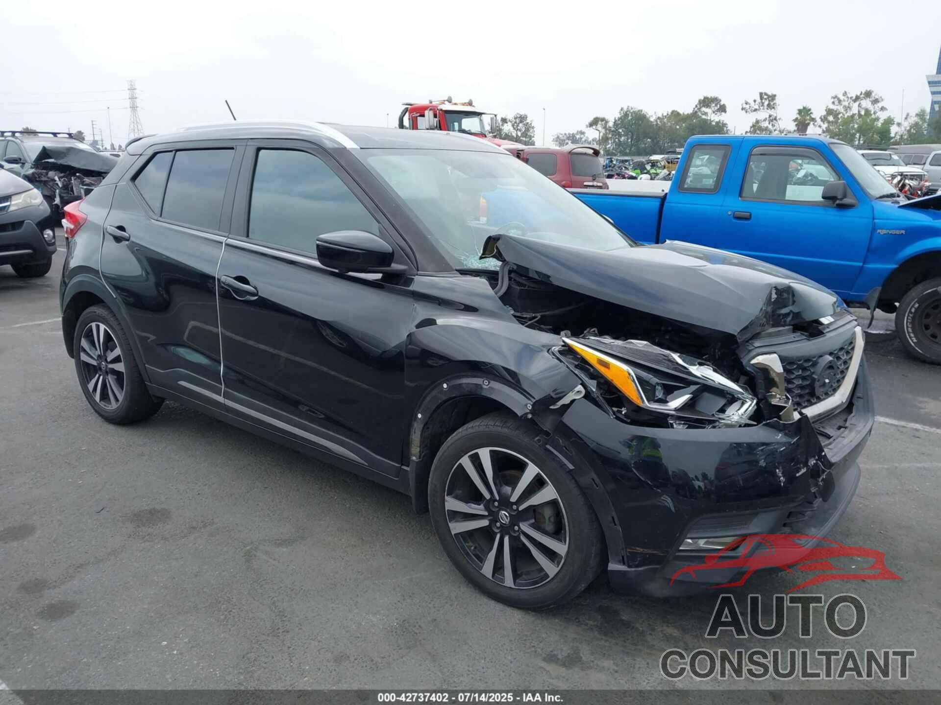 NISSAN KICKS 2019 - 3N1CP5CUXKL513639