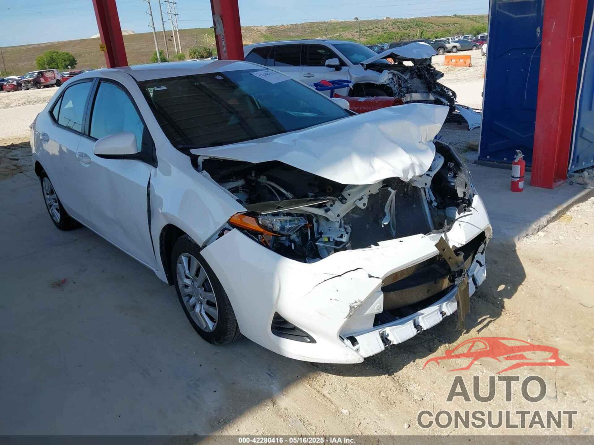 TOYOTA COROLLA 2019 - 5YFBURHE5KP945830