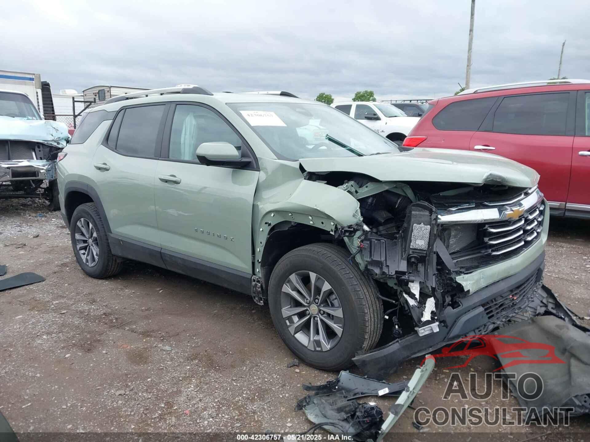 CHEVROLET EQUINOX 2025 - 3GNAXPEG0SL114558