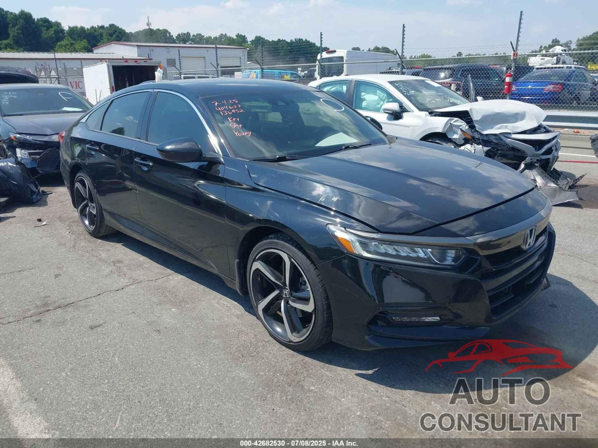 HONDA ACCORD 2019 - 1HGCV1F33KA136952