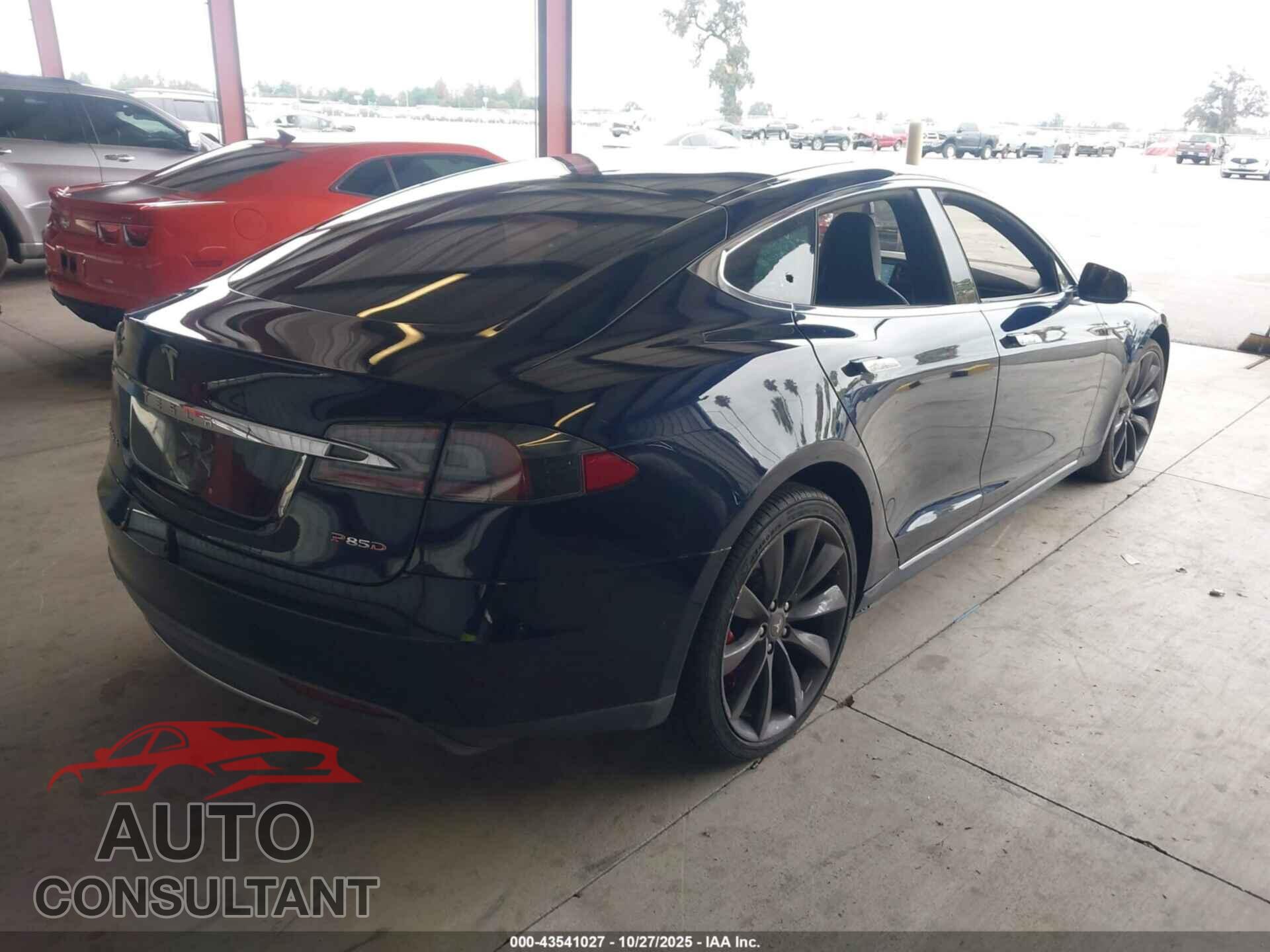 TESLA MODEL S 2014 - 5YJSA1H21EFP64367