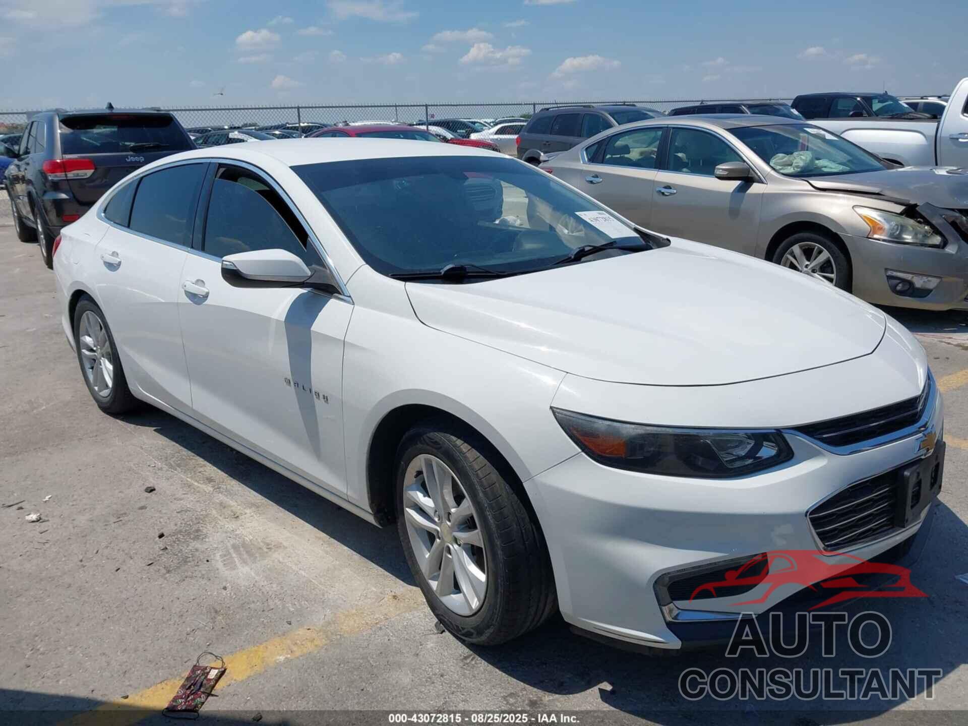 CHEVROLET MALIBU 2016 - 1G1ZE5ST7GF218255