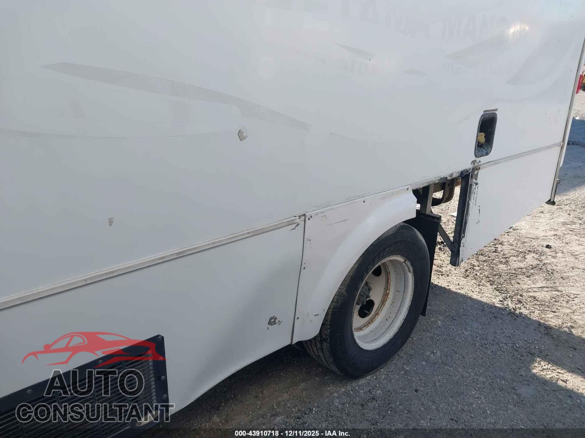 FORD E-350 CUTAWAY 2016 - 1FDEE3FL2GDC45309