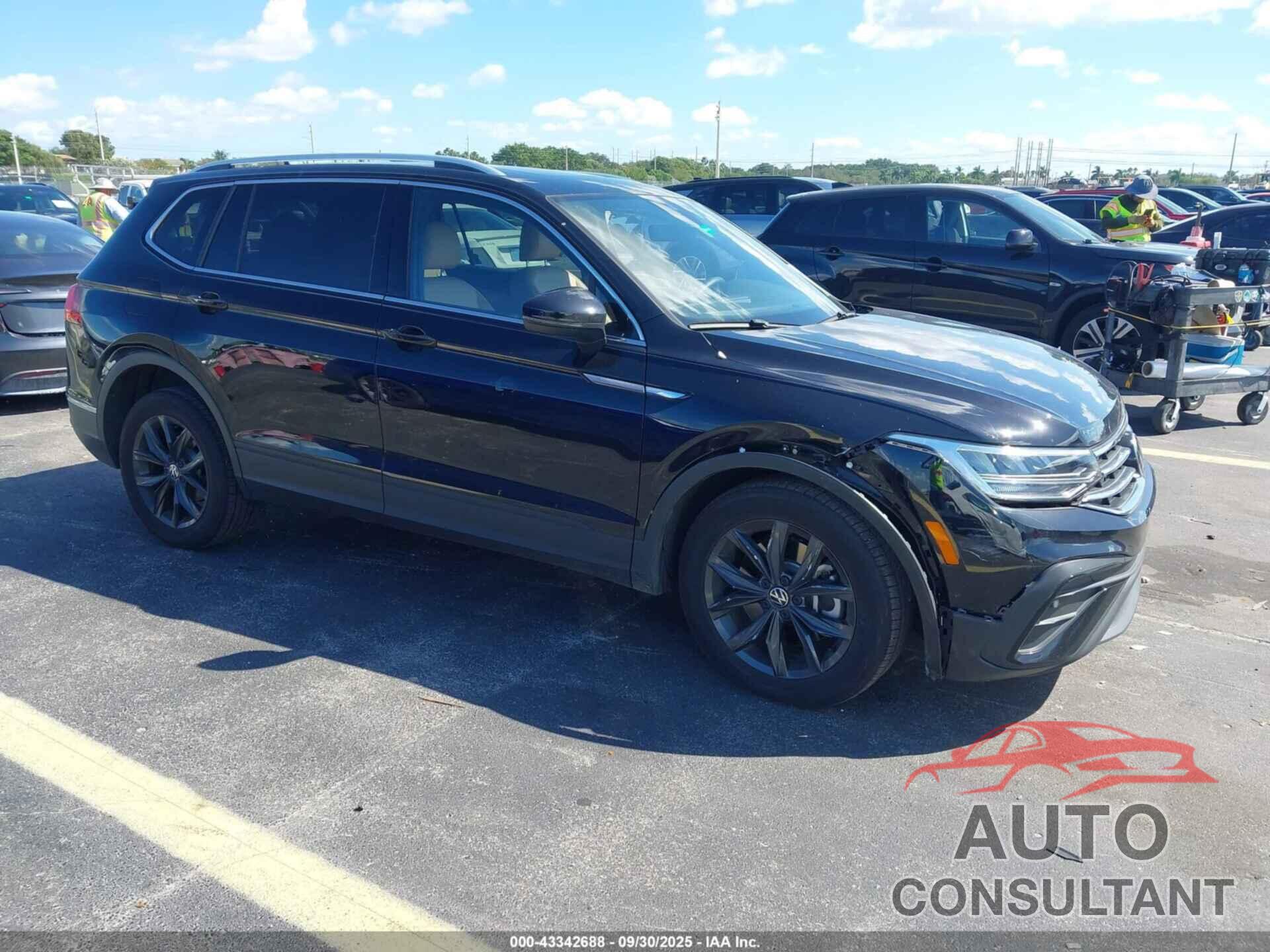 VOLKSWAGEN TIGUAN 2024 - 3VVNB7AX7RM065945