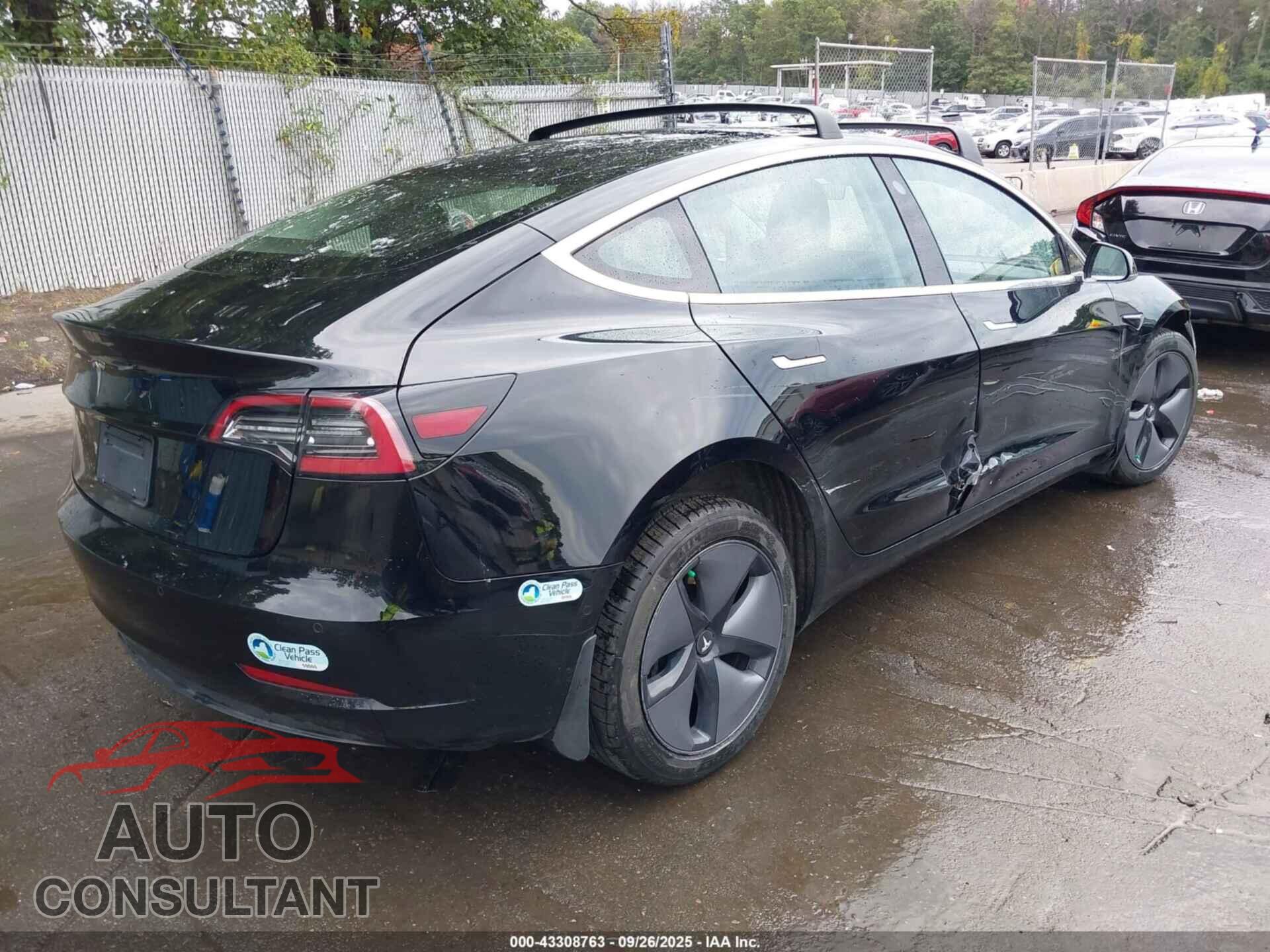 TESLA MODEL 3 2019 - 5YJ3E1EA8KF306471