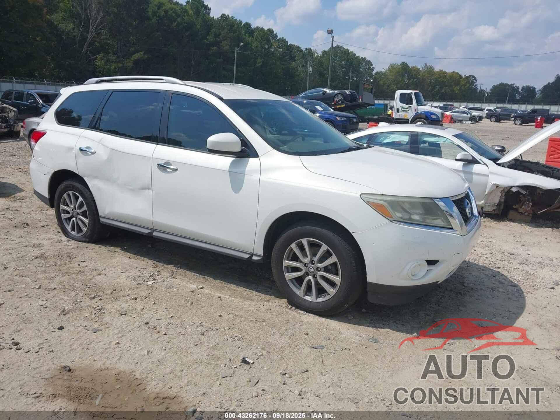 NISSAN PATHFINDER 2013 - 5N1AR2MN8DC633566