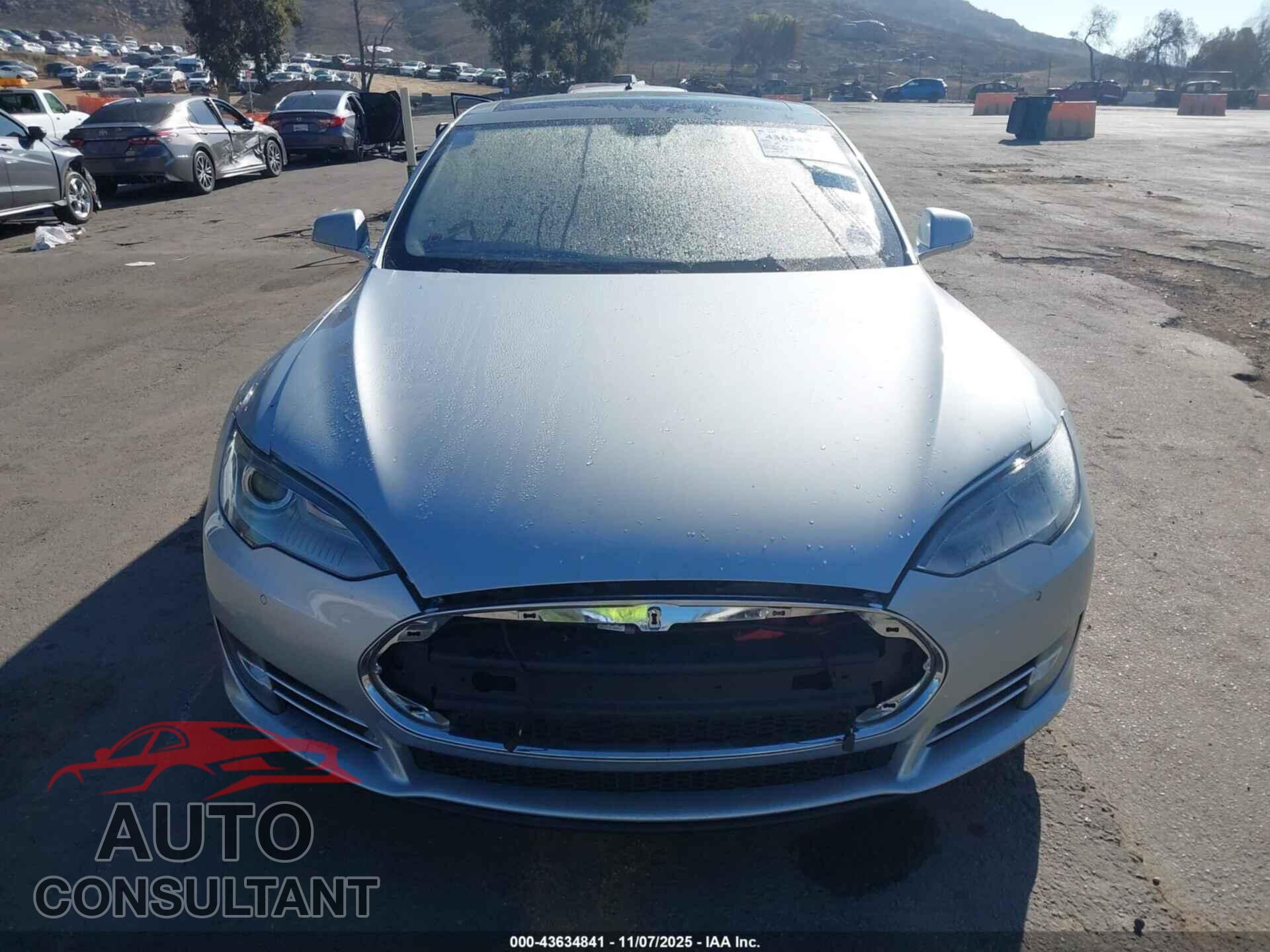 TESLA MODEL S 2013 - 5YJSA1DP6DFP20977