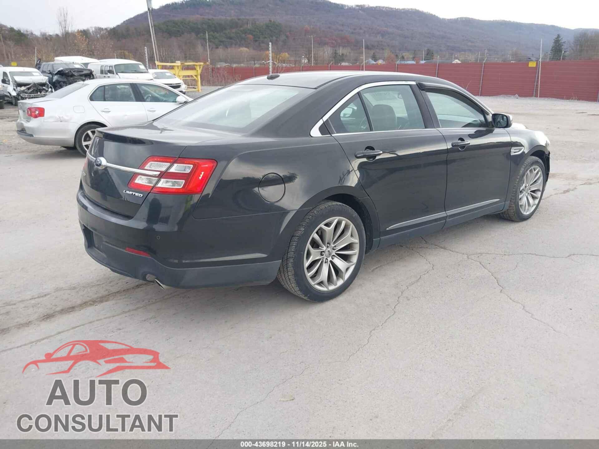 FORD TAURUS 2013 - 1FAHP2F88DG118906