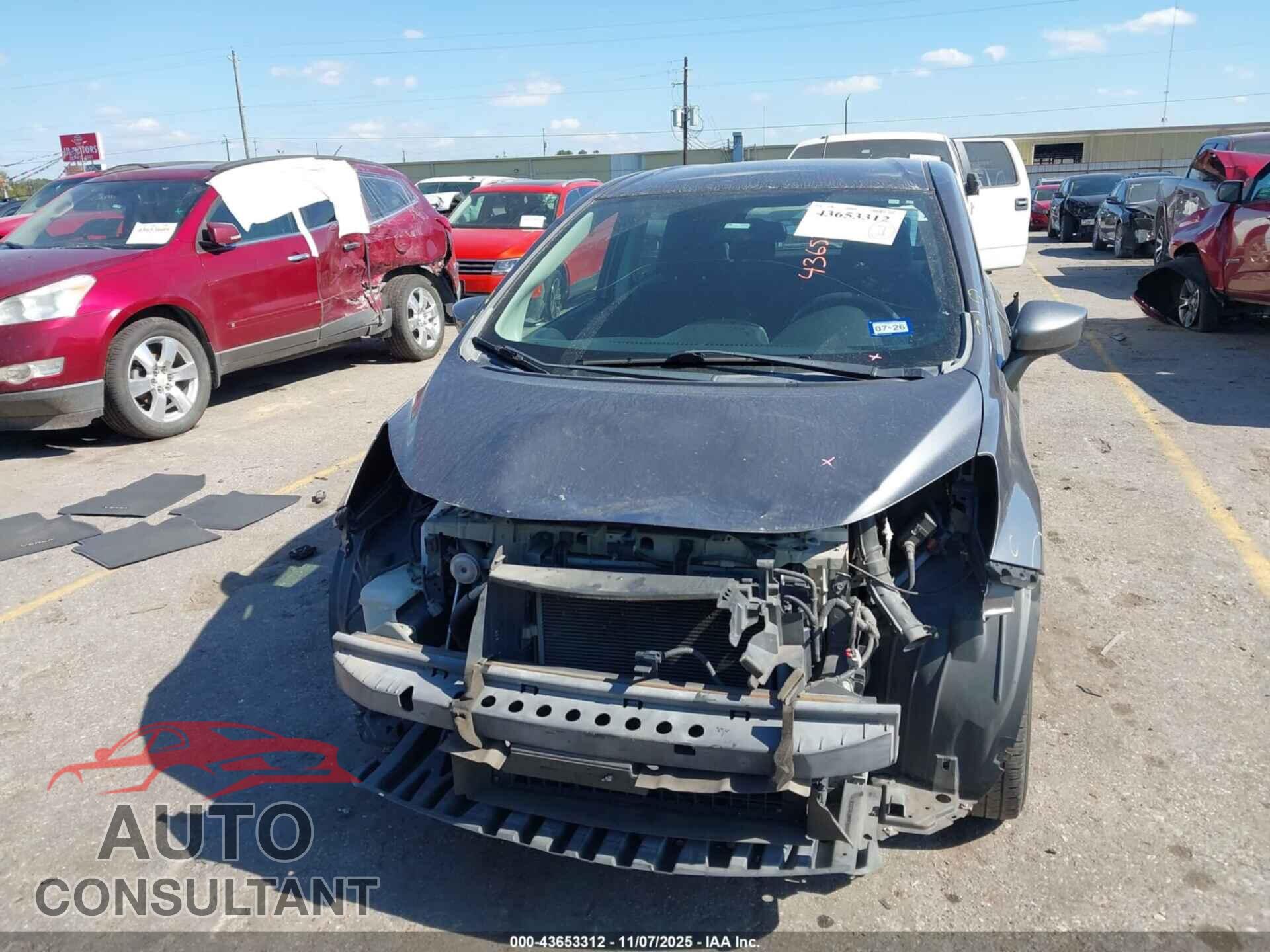 NISSAN VERSA NOTE 2017 - 3N1CE2CP8HL377552