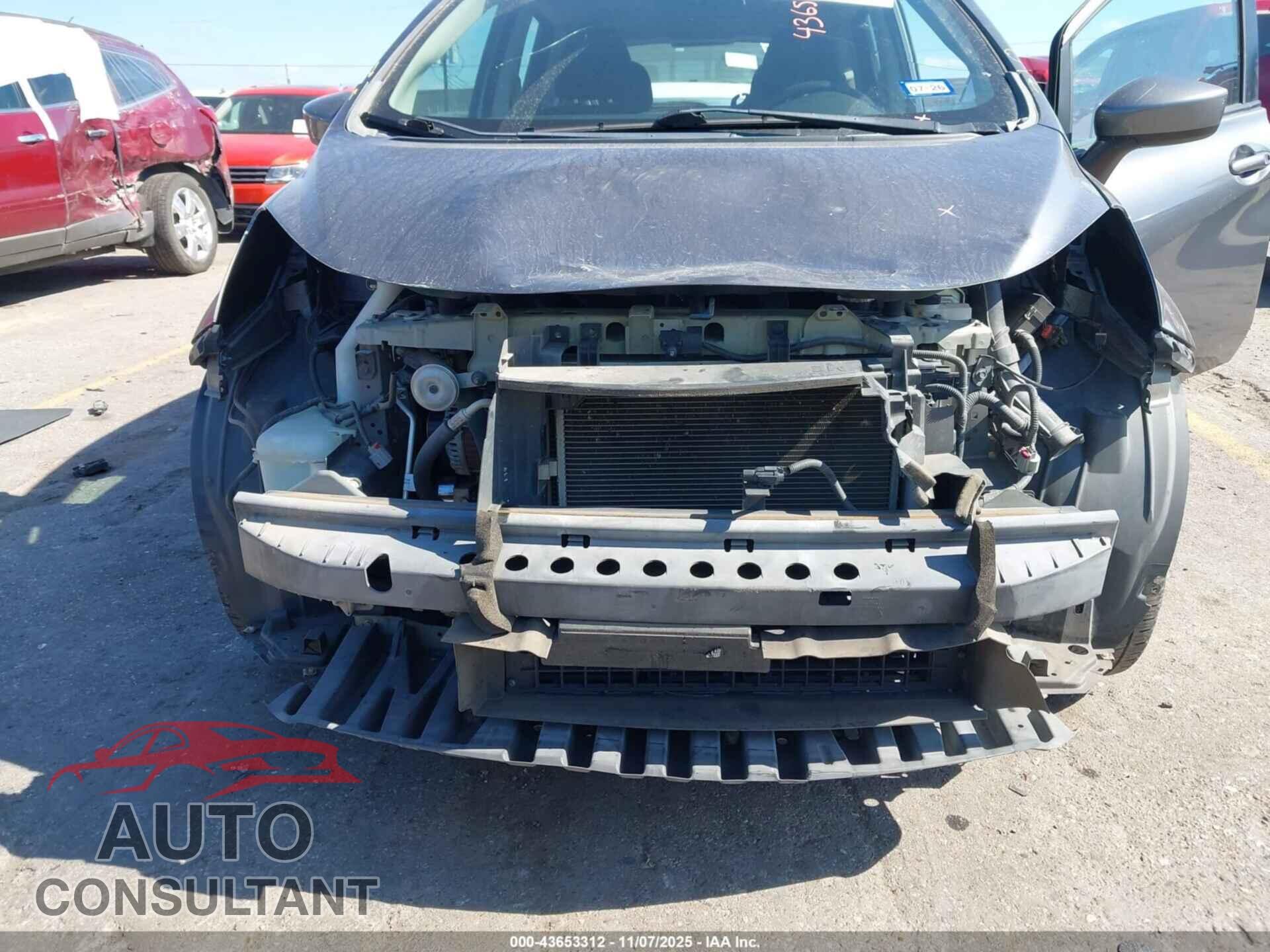 NISSAN VERSA NOTE 2017 - 3N1CE2CP8HL377552