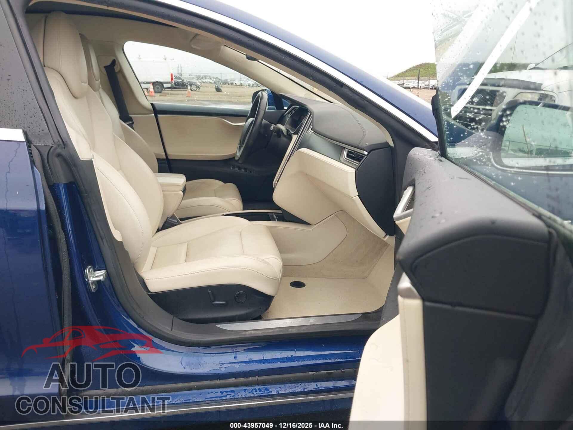 TESLA MODEL S 2017 - 5YJSA1E4XHF227541