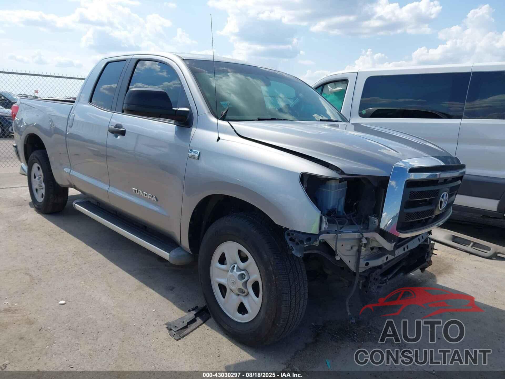 TOYOTA TUNDRA 2010 - 5TFRM5F15AX005535