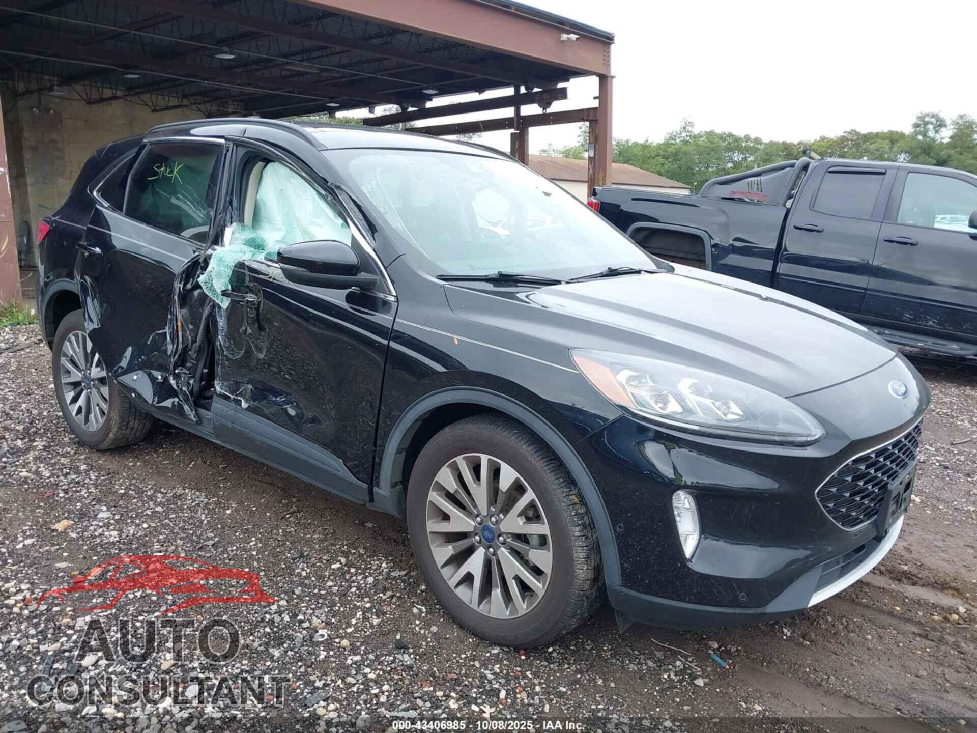 FORD ESCAPE 2020 - 1FMCU9J96LUA89813