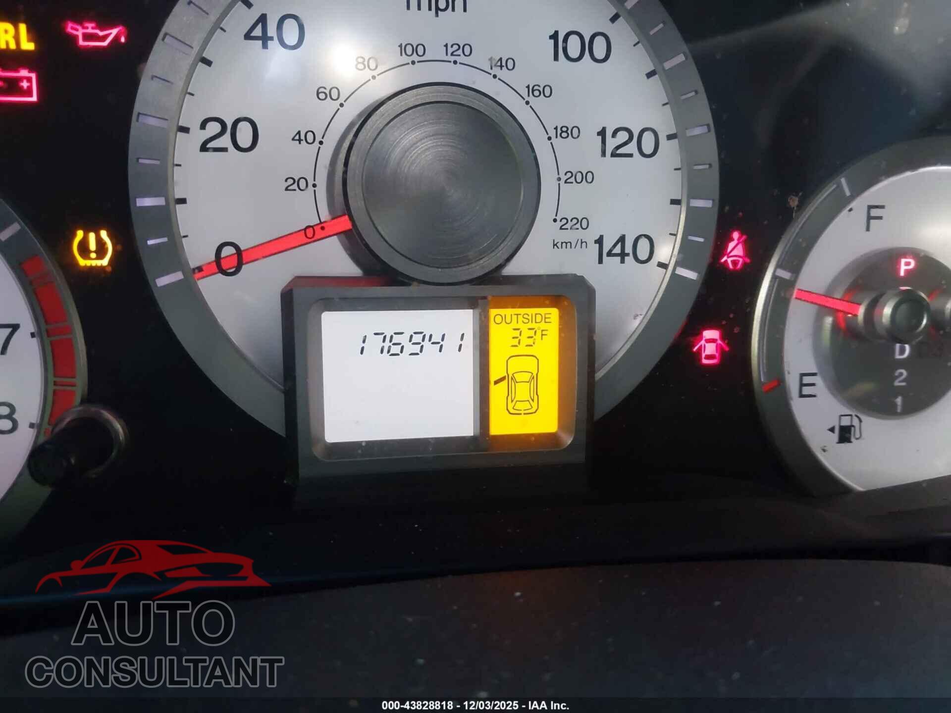 HONDA PILOT 2011 - 5FNYF4H65BB034232