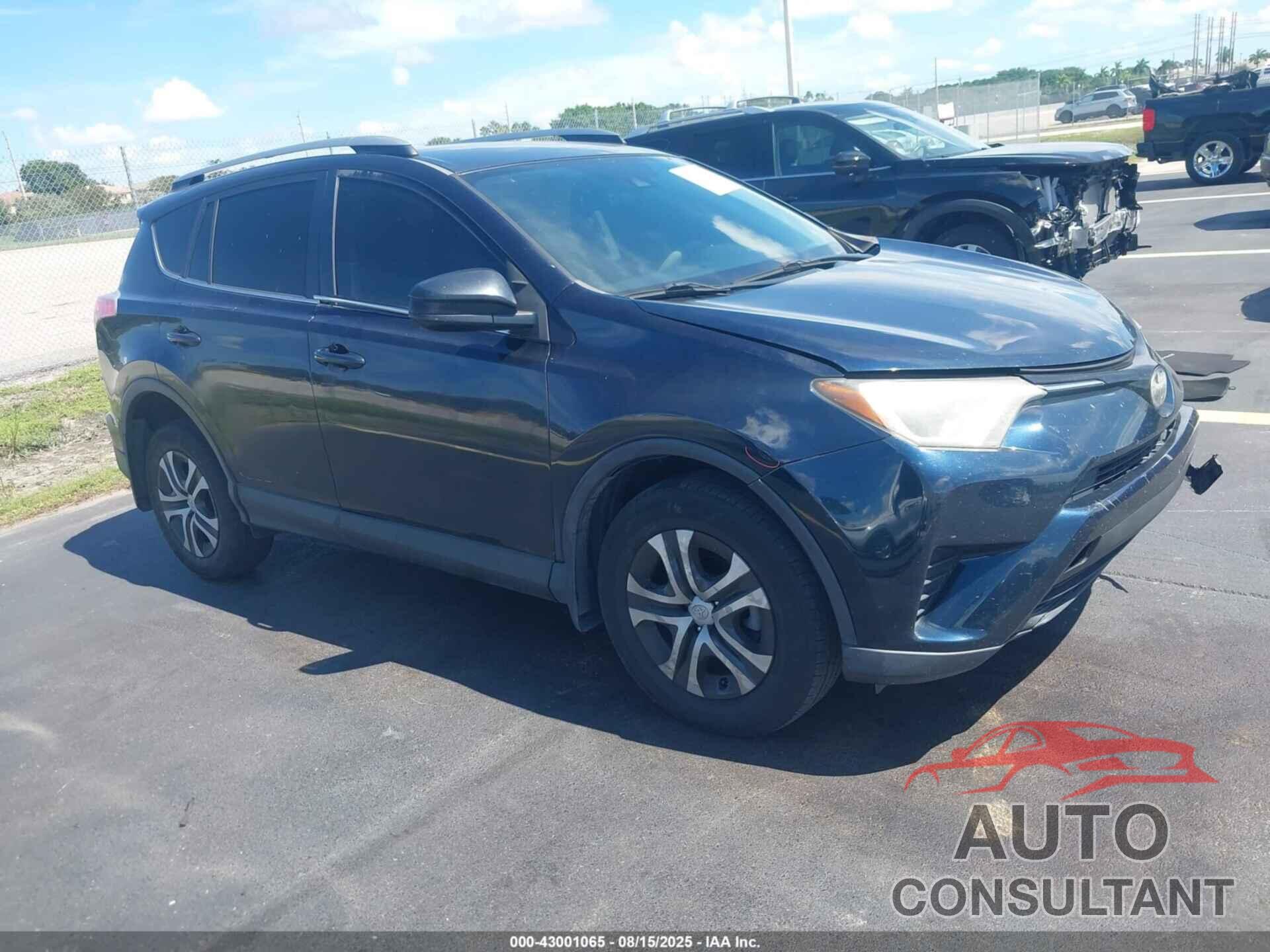 TOYOTA RAV4 2017 - JTMZFREV5HJ140548