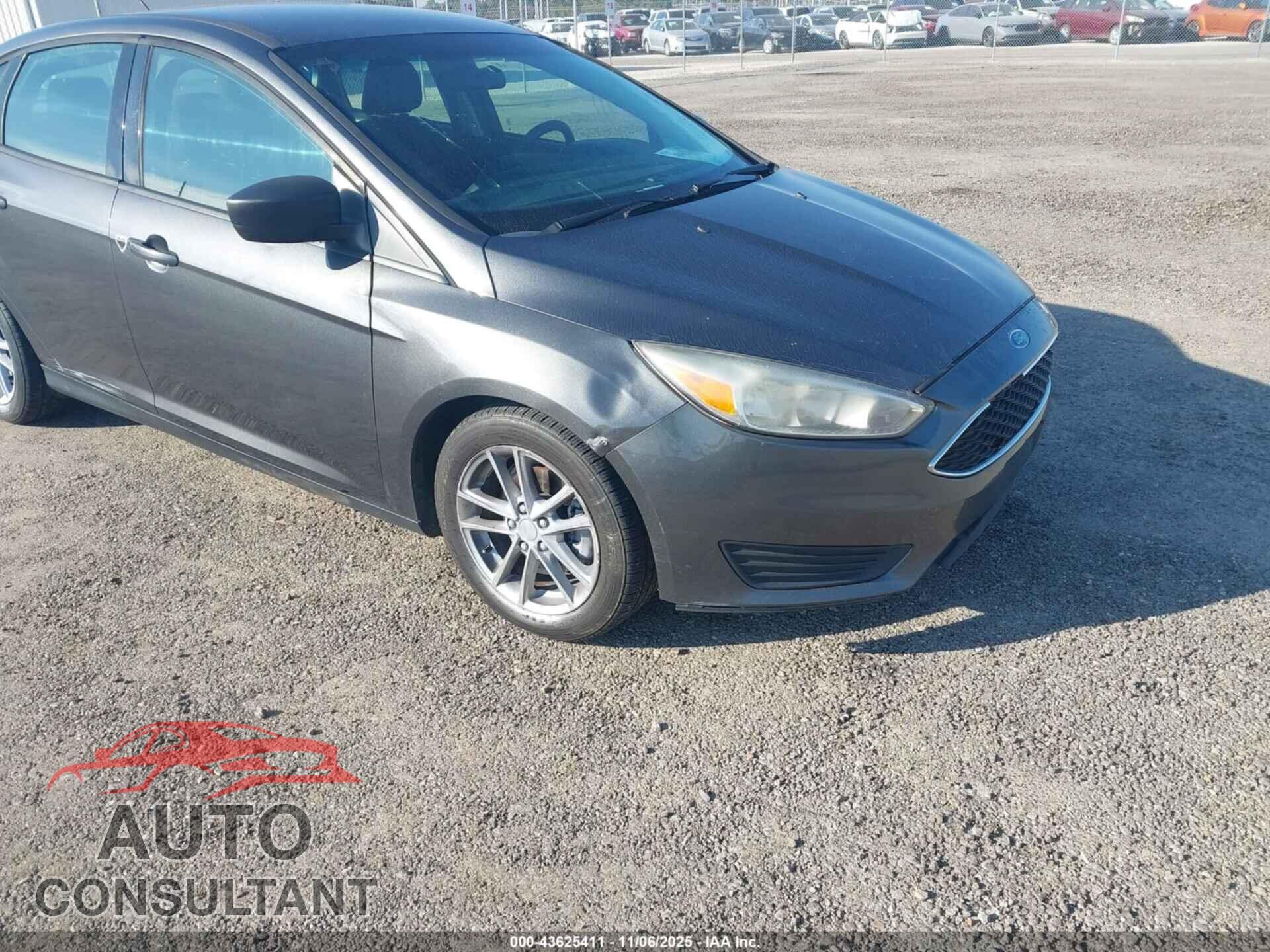 FORD FOCUS 2017 - 1FADP3F25HL320051