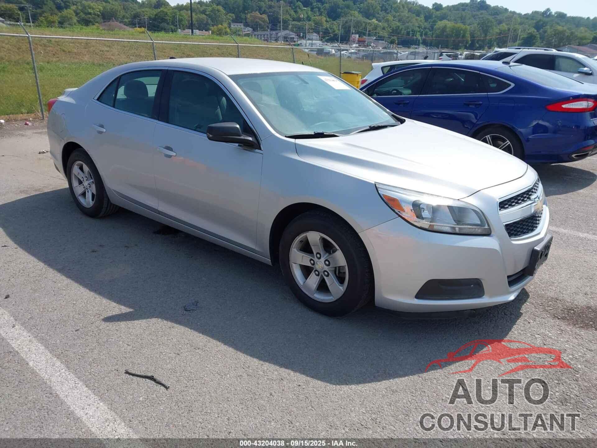 CHEVROLET MALIBU 2013 - 1G11B5SA0DF354887