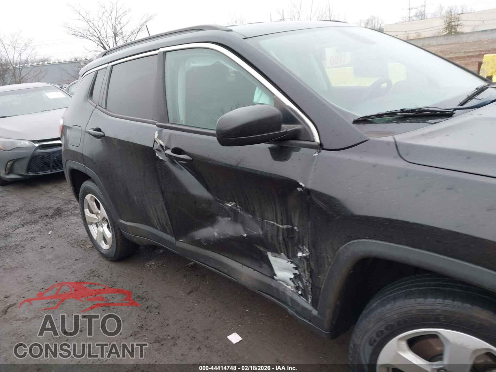 JEEP COMPASS 2019 - 3C4NJDBB7KT654301