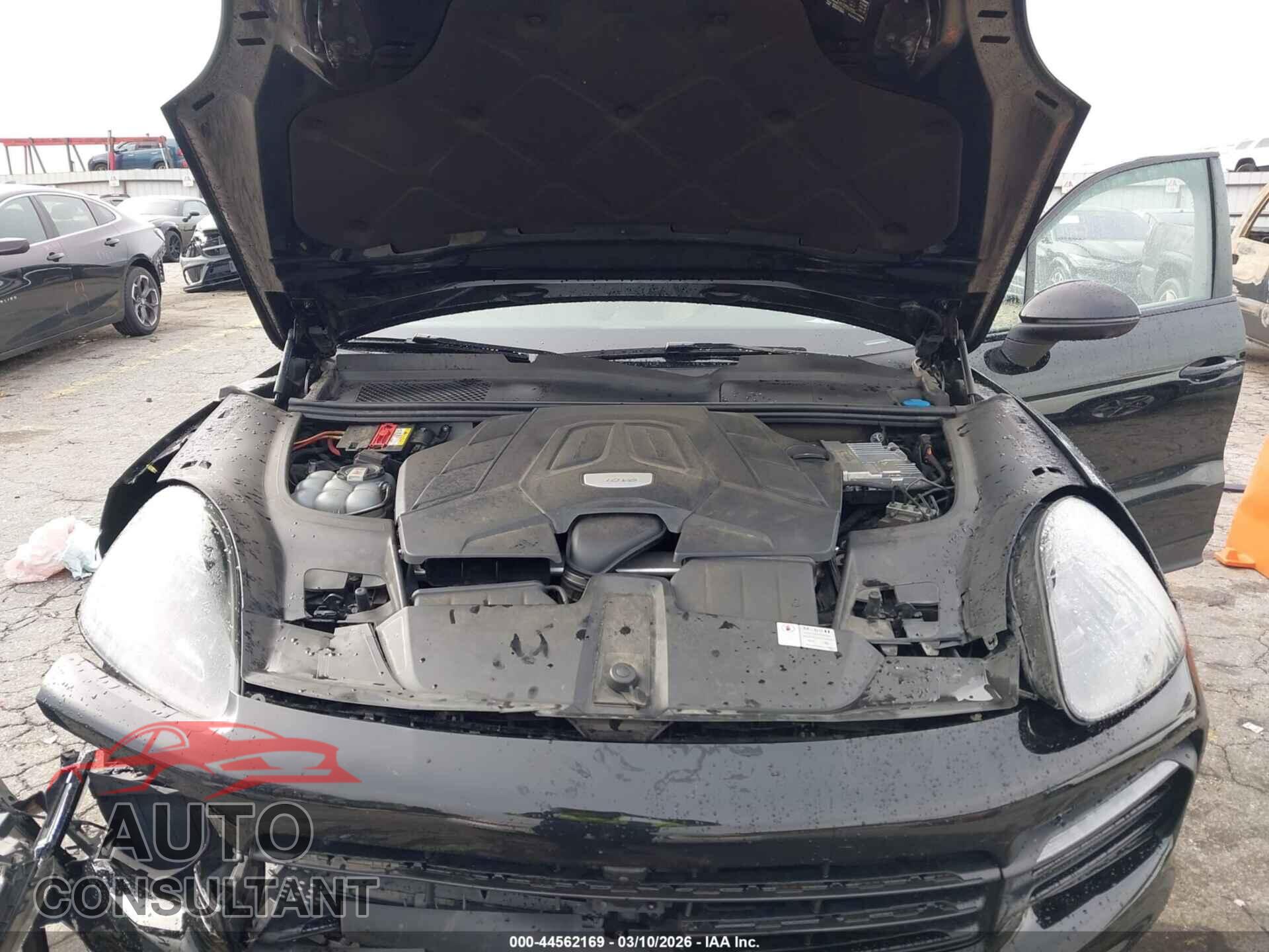 PORSCHE CAYENNE 2019 - WP1AA2AY9KDA12529
