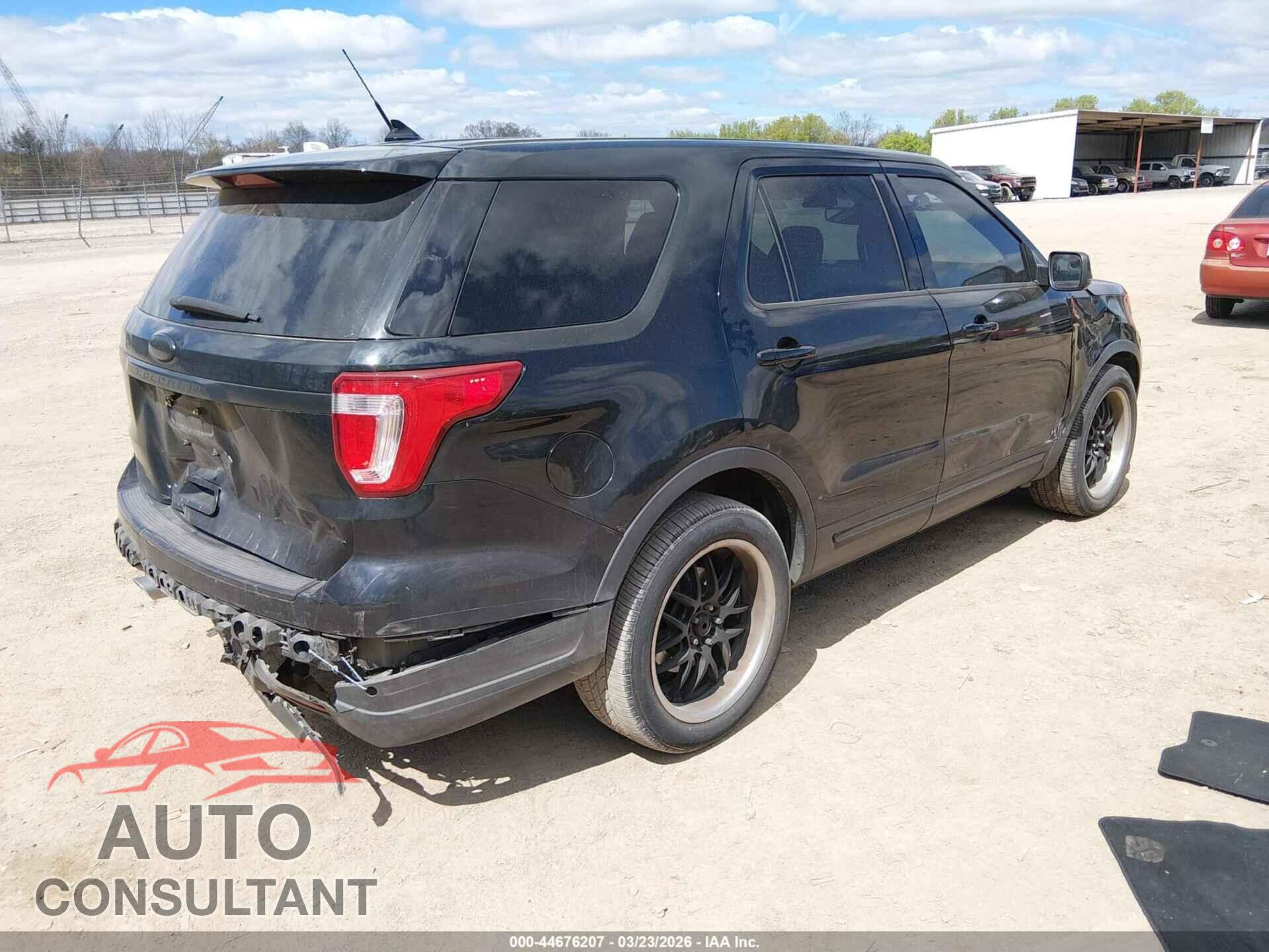 FORD EXPLORER 2018 - 1FM5K7D83JGB40279