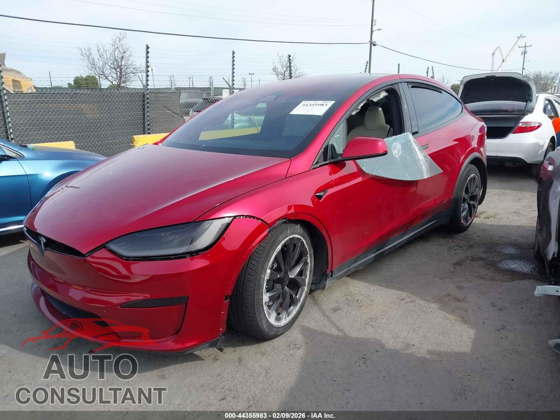 TESLA MODEL X 2023 - 7SAXCBE50PF405571