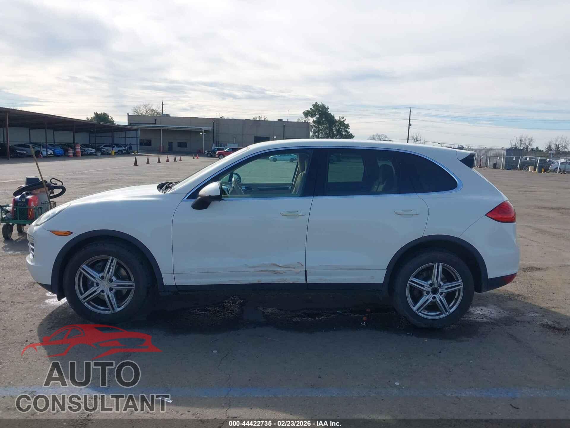 PORSCHE CAYENNE 2011 - WP1AA2A21BLA05804
