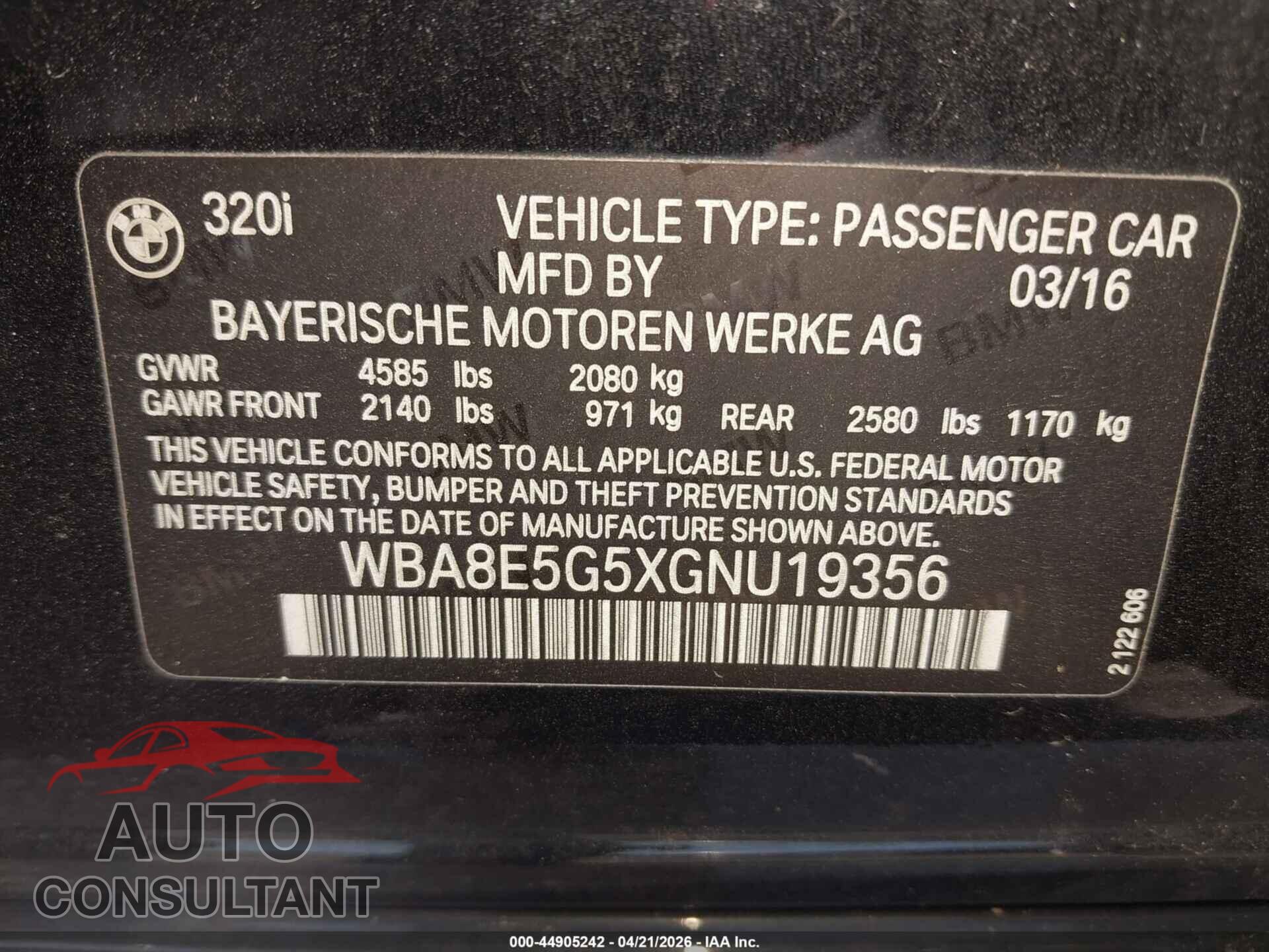 BMW 320I 2016 - WBA8E5G5XGNU19356