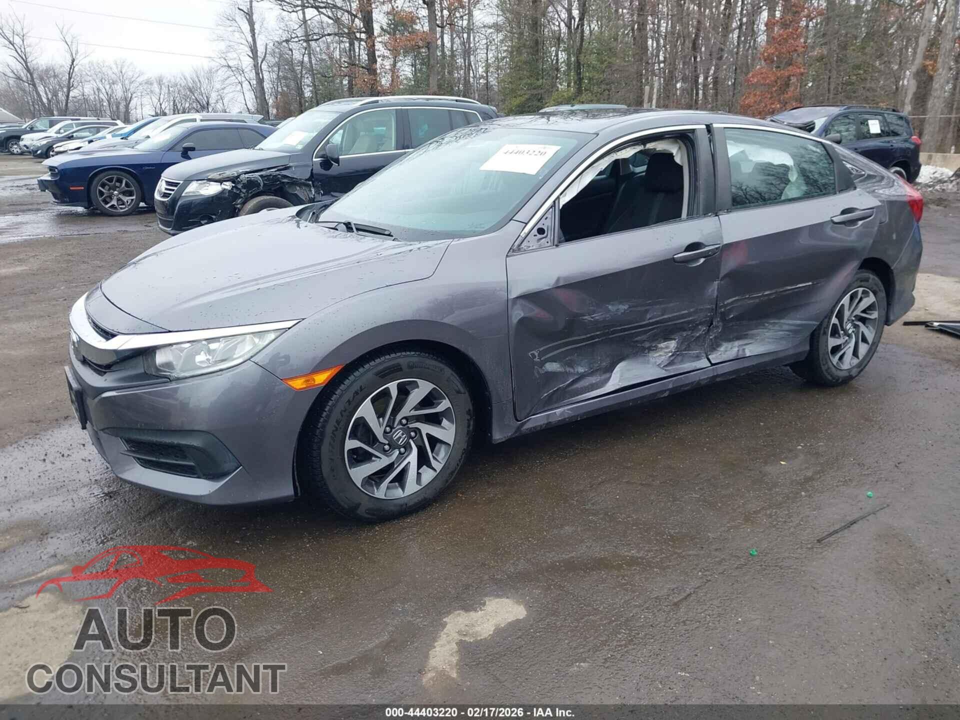 HONDA CIVIC 2017 - 19XFC2F78HE214948
