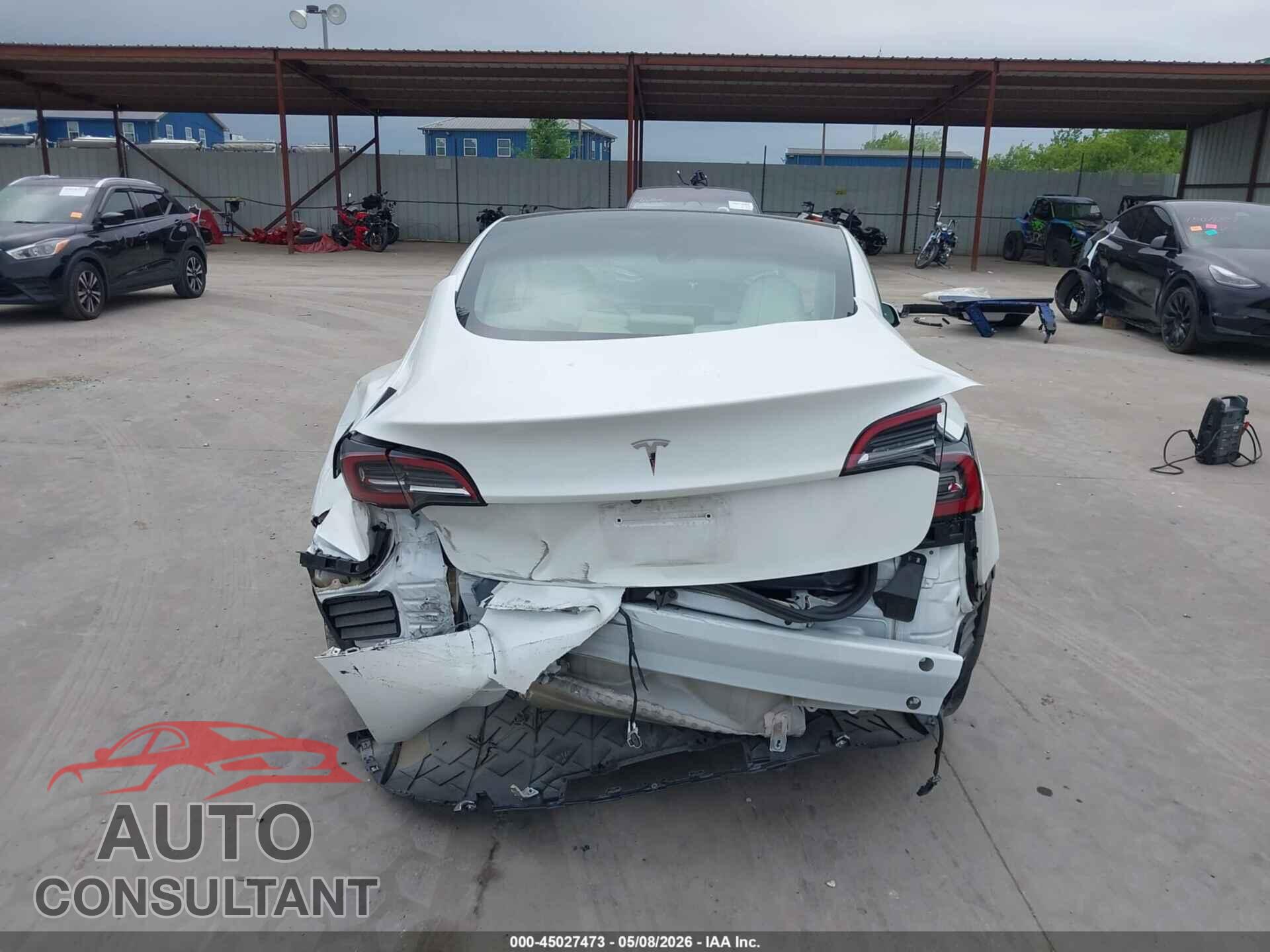 TESLA MODEL 3 2023 - 5YJ3E1EA2PF582829