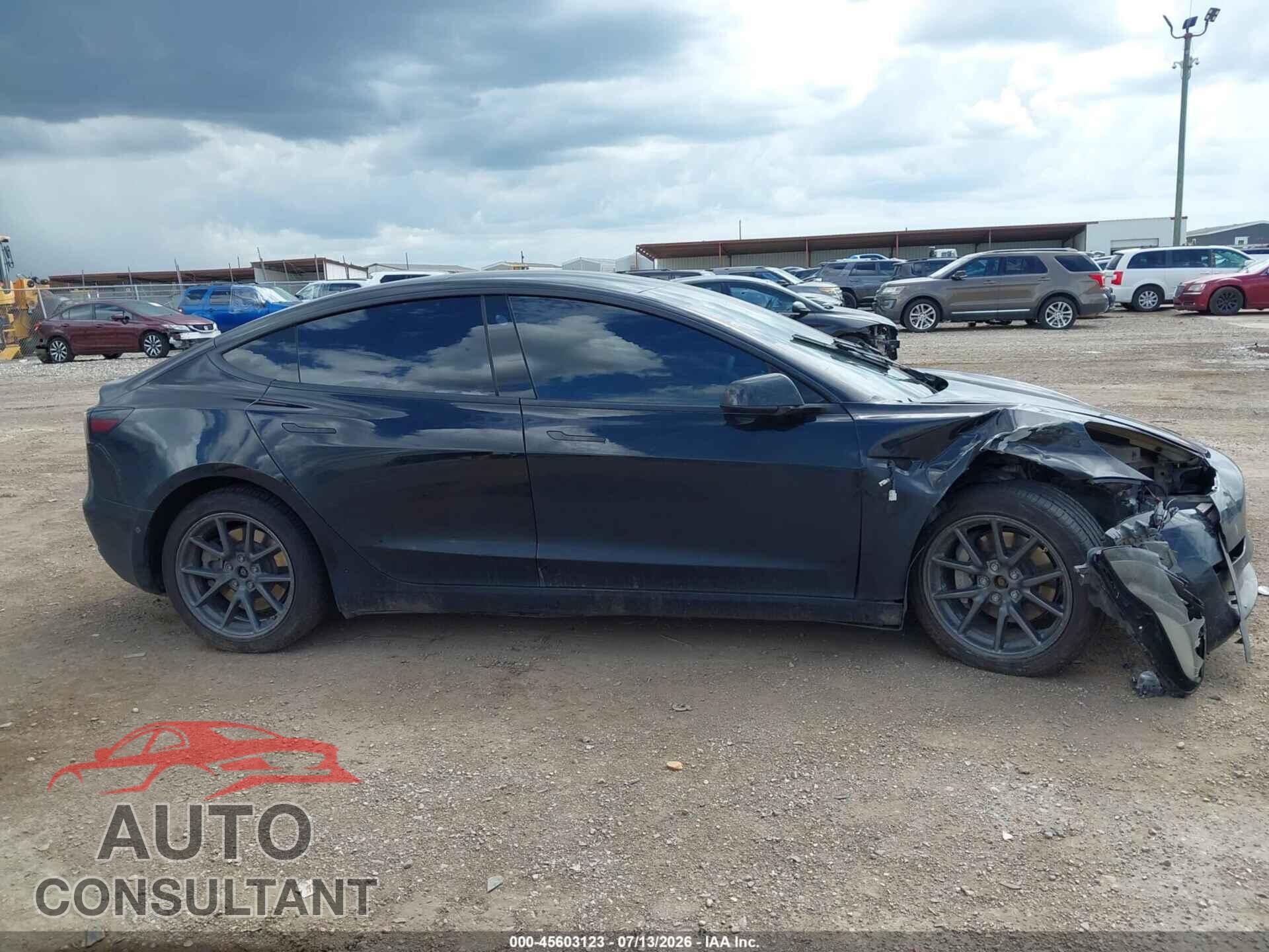 TESLA MODEL 3 2022 - 5YJ3E1EBXNF192261
