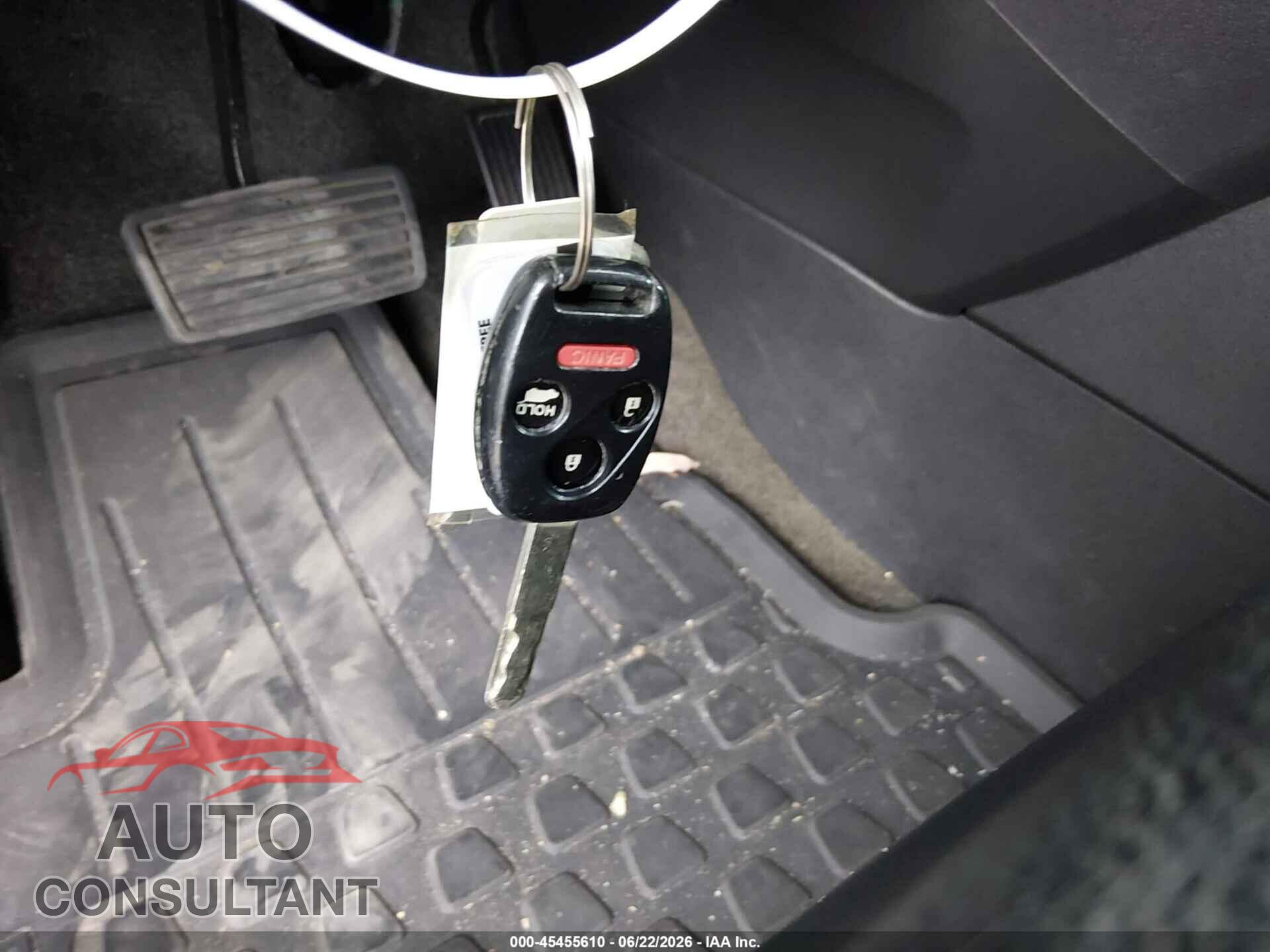 HONDA PILOT 2013 - 5FNYF4H57DB072703