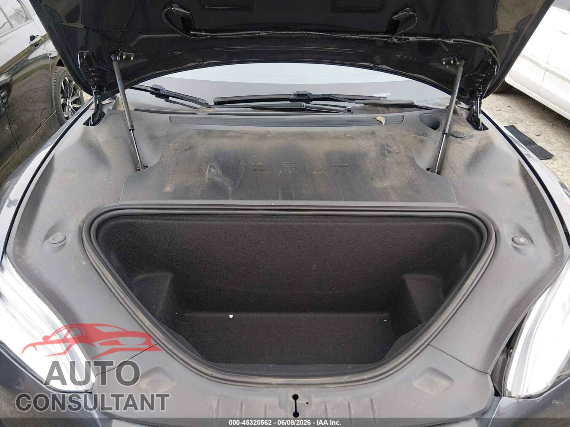 TESLA MODEL S 2021 - 5YJSA1E2XMF426985