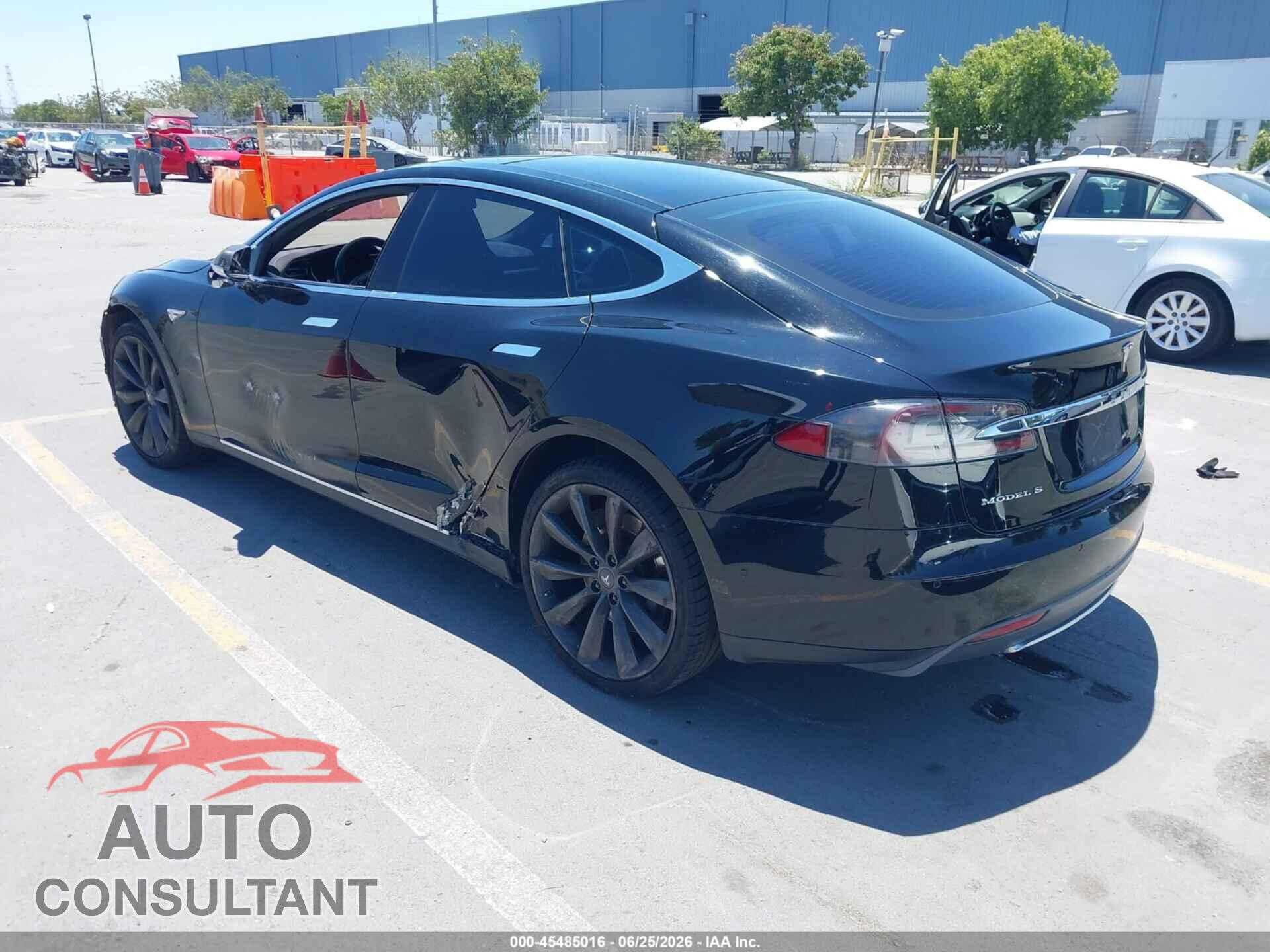 TESLA MODEL S 2016 - 5YJSA1E14GF130341