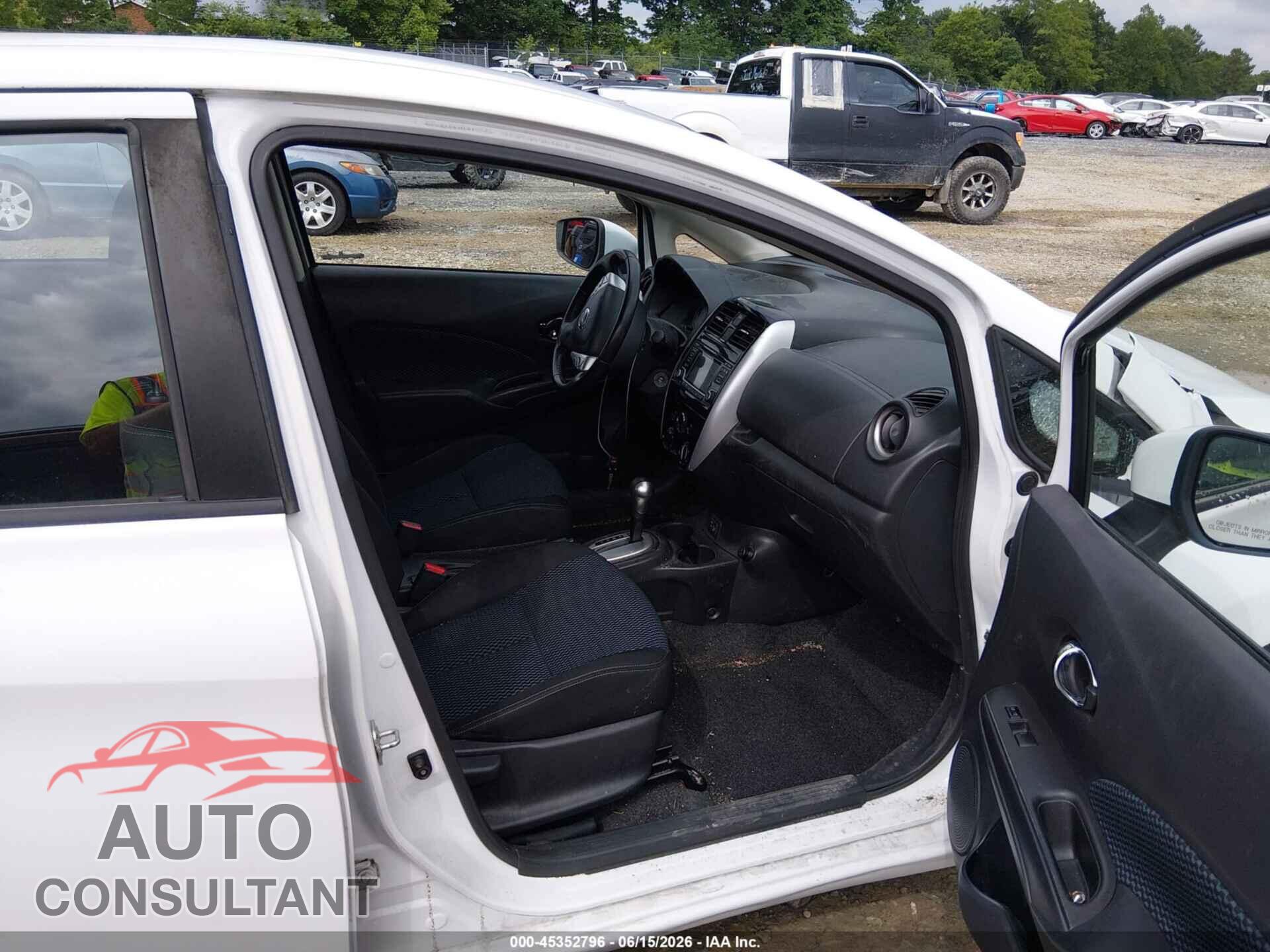 NISSAN VERSA NOTE 2017 - 3N1CE2CP2HL380642