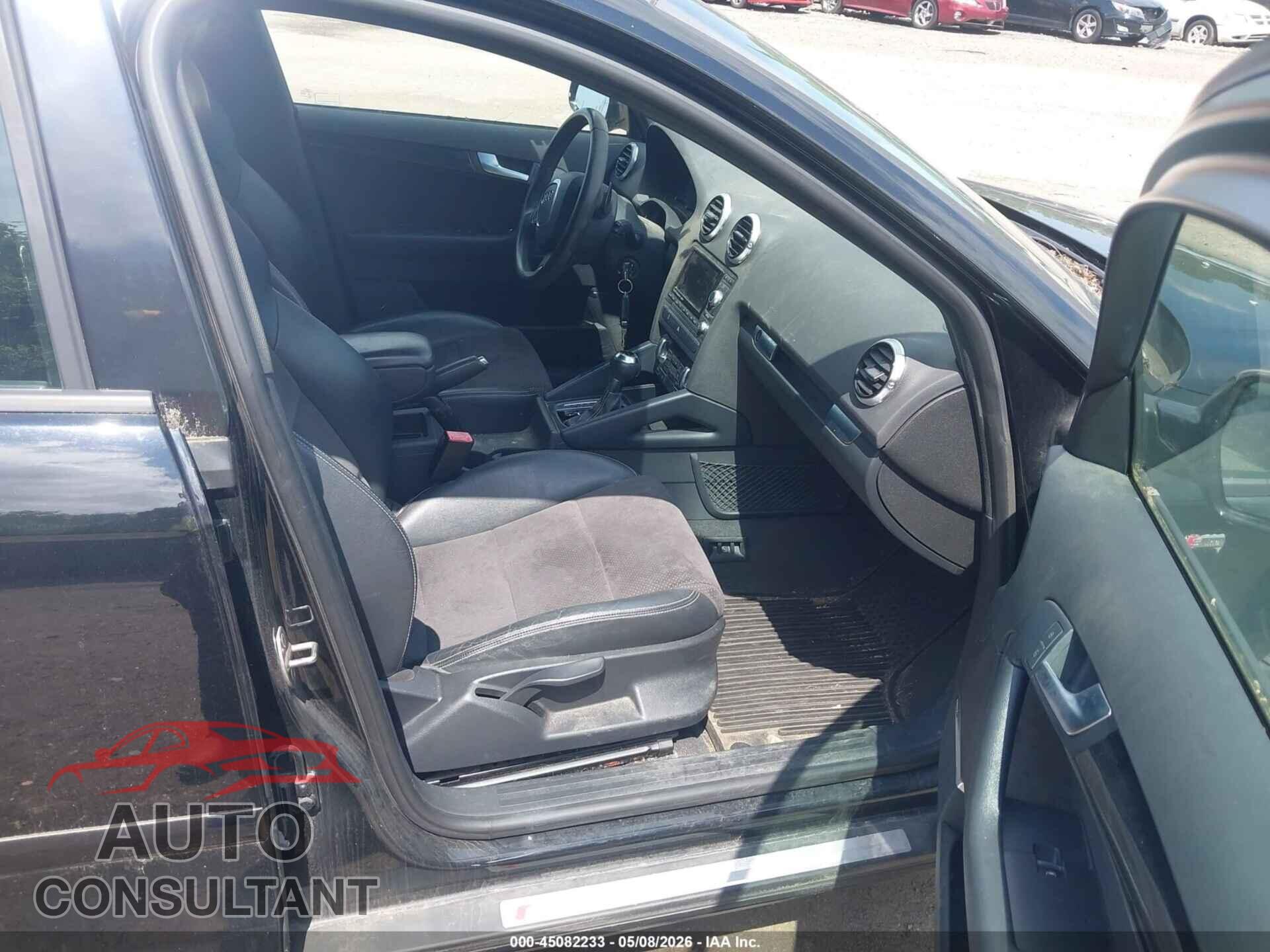 AUDI A3 2013 - WAUKJAFM3DA021279
