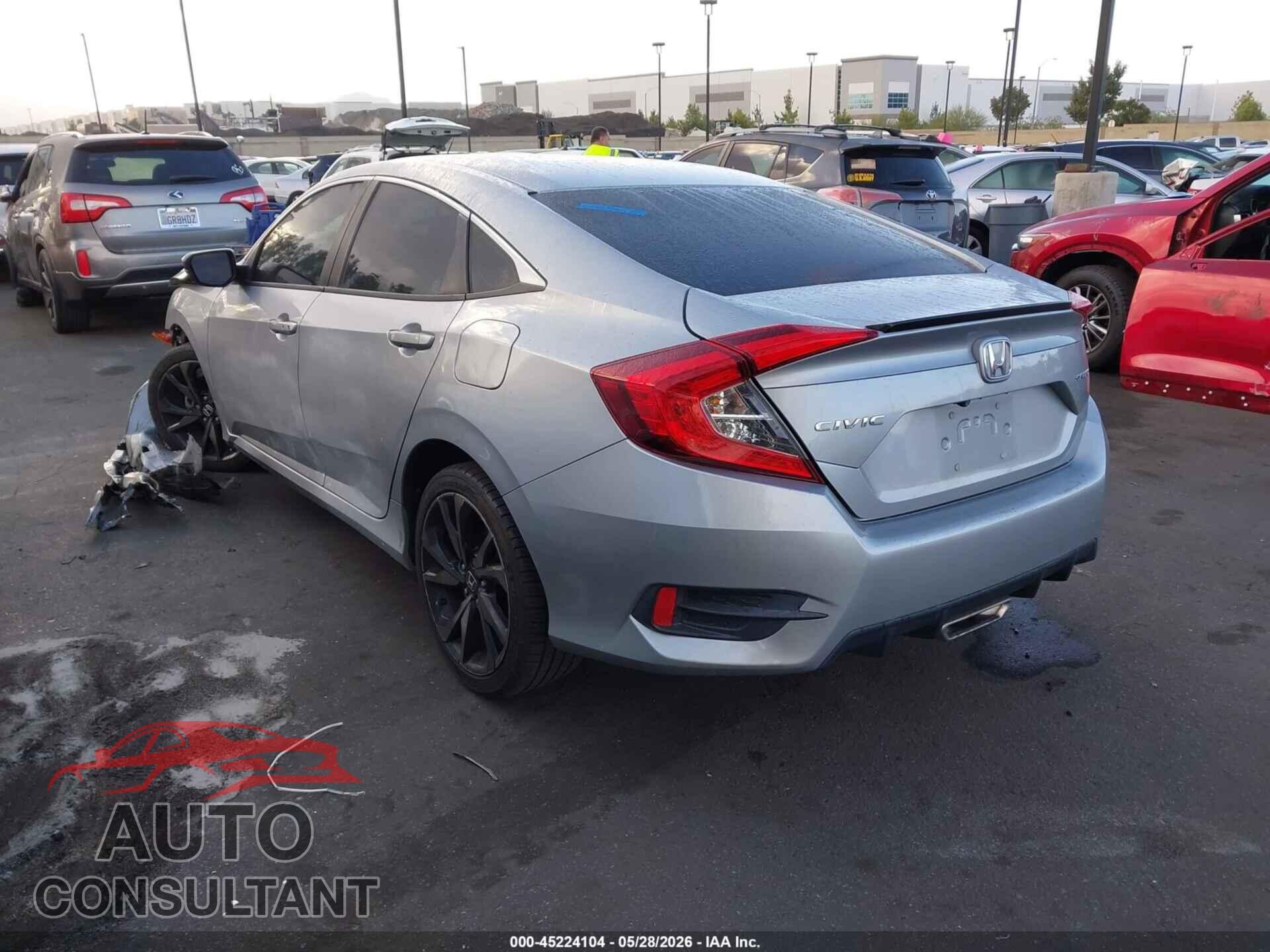HONDA CIVIC 2019 - 2HGFC2F88KH501177