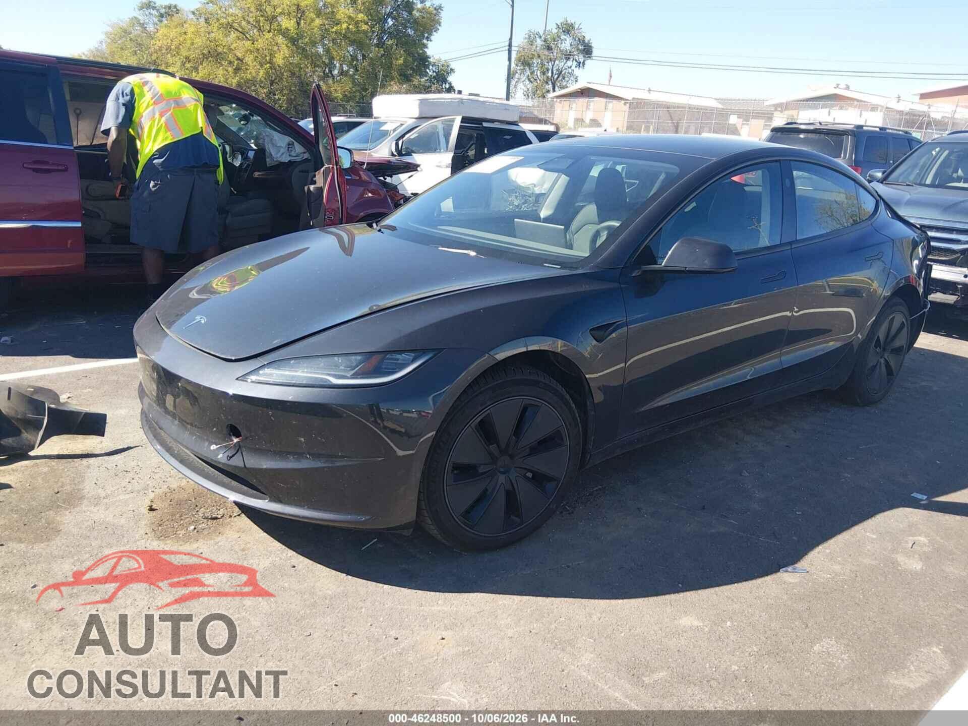 TESLA MODEL 3 2025 - 5YJ3E1EA1SF066258