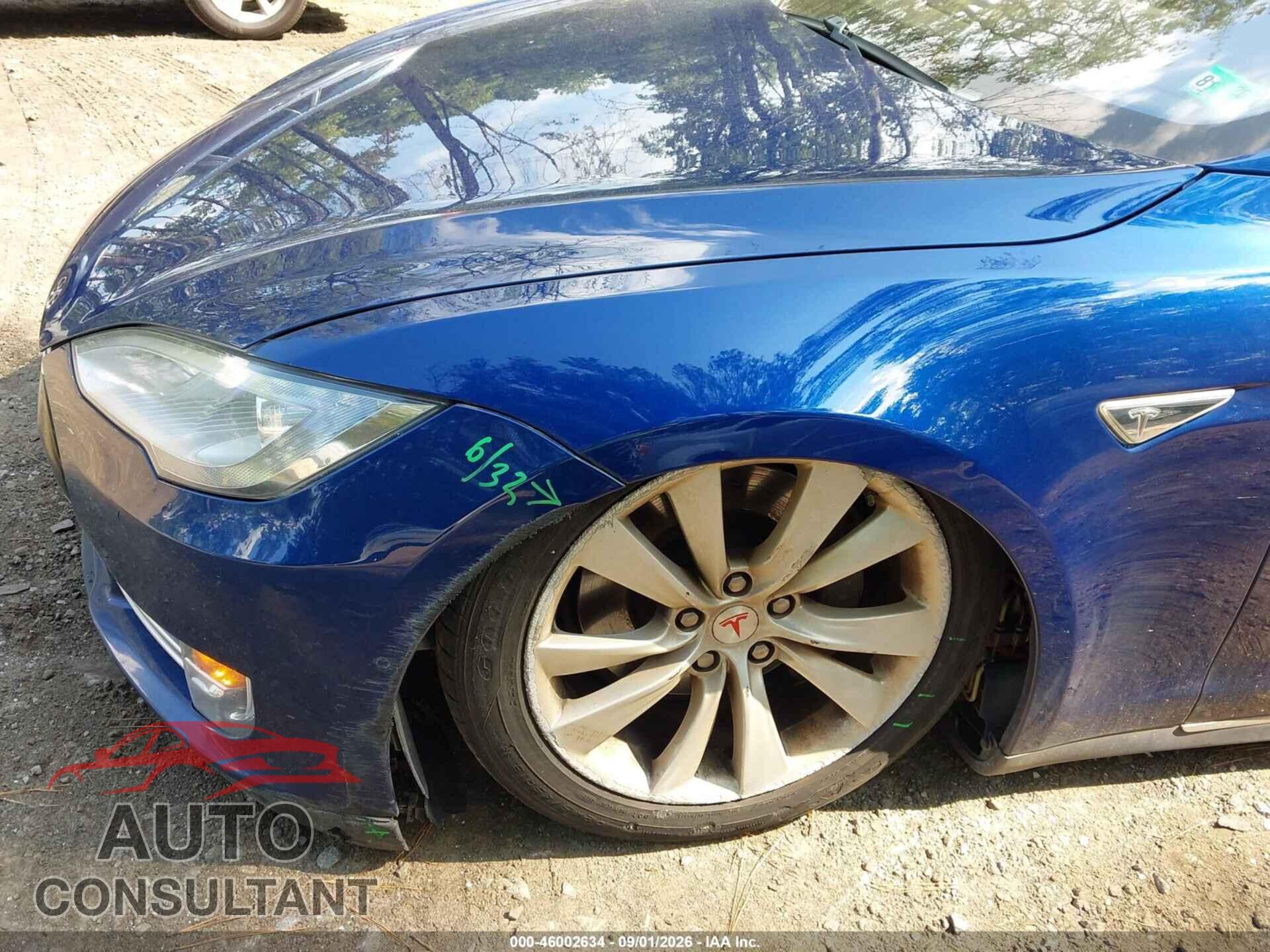 TESLA MODEL S 2016 - 5YJSA1E27GF136529