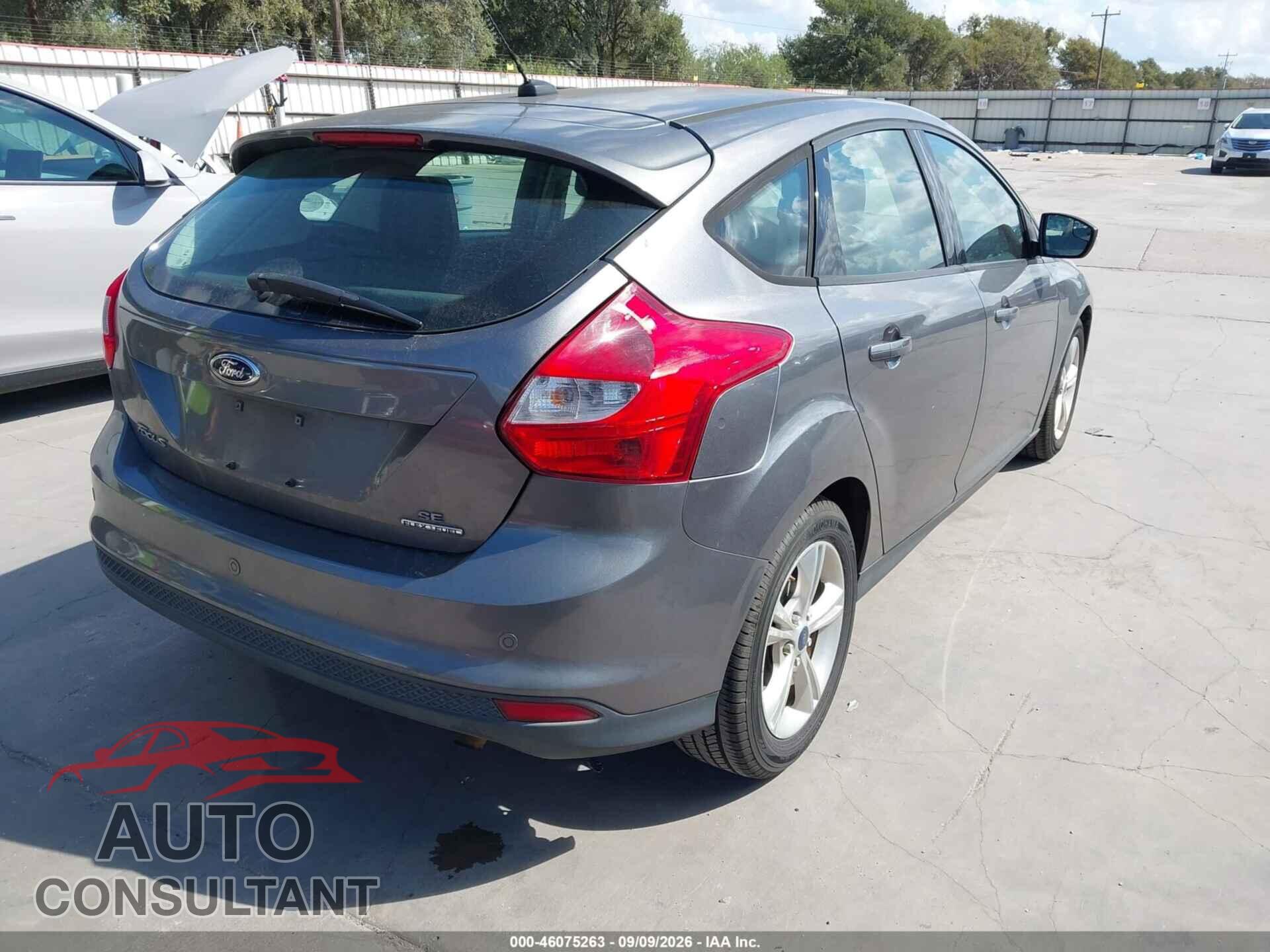 FORD FOCUS 2014 - 1FADP3K22EL283087