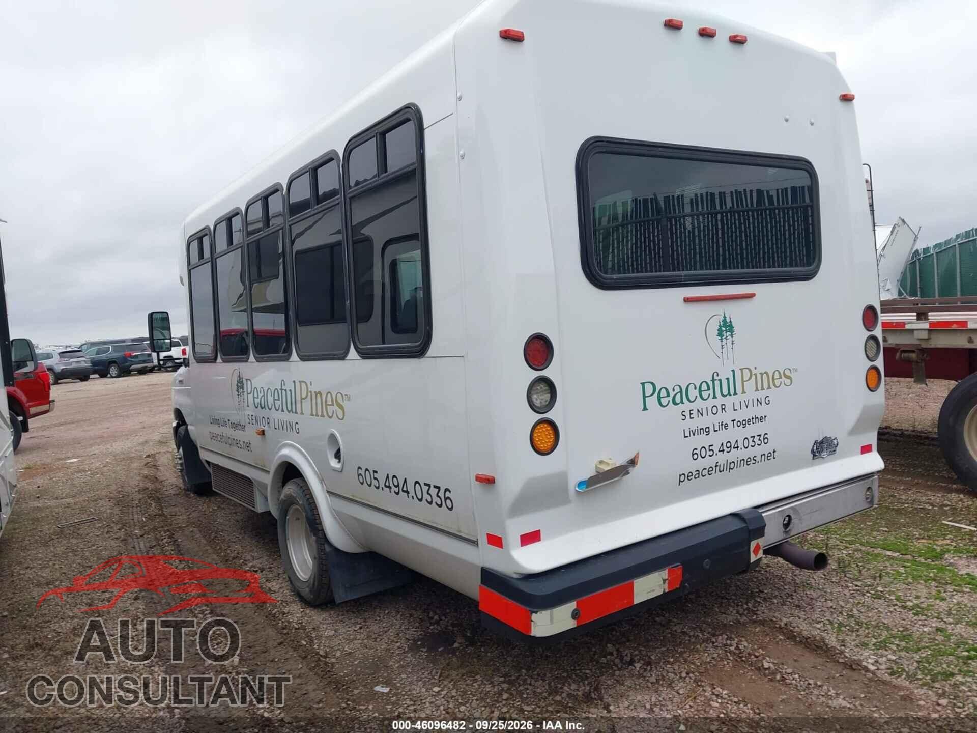 FORD E-450 CUTAWAY 2010 - 1FDFE4FS7ADB00372