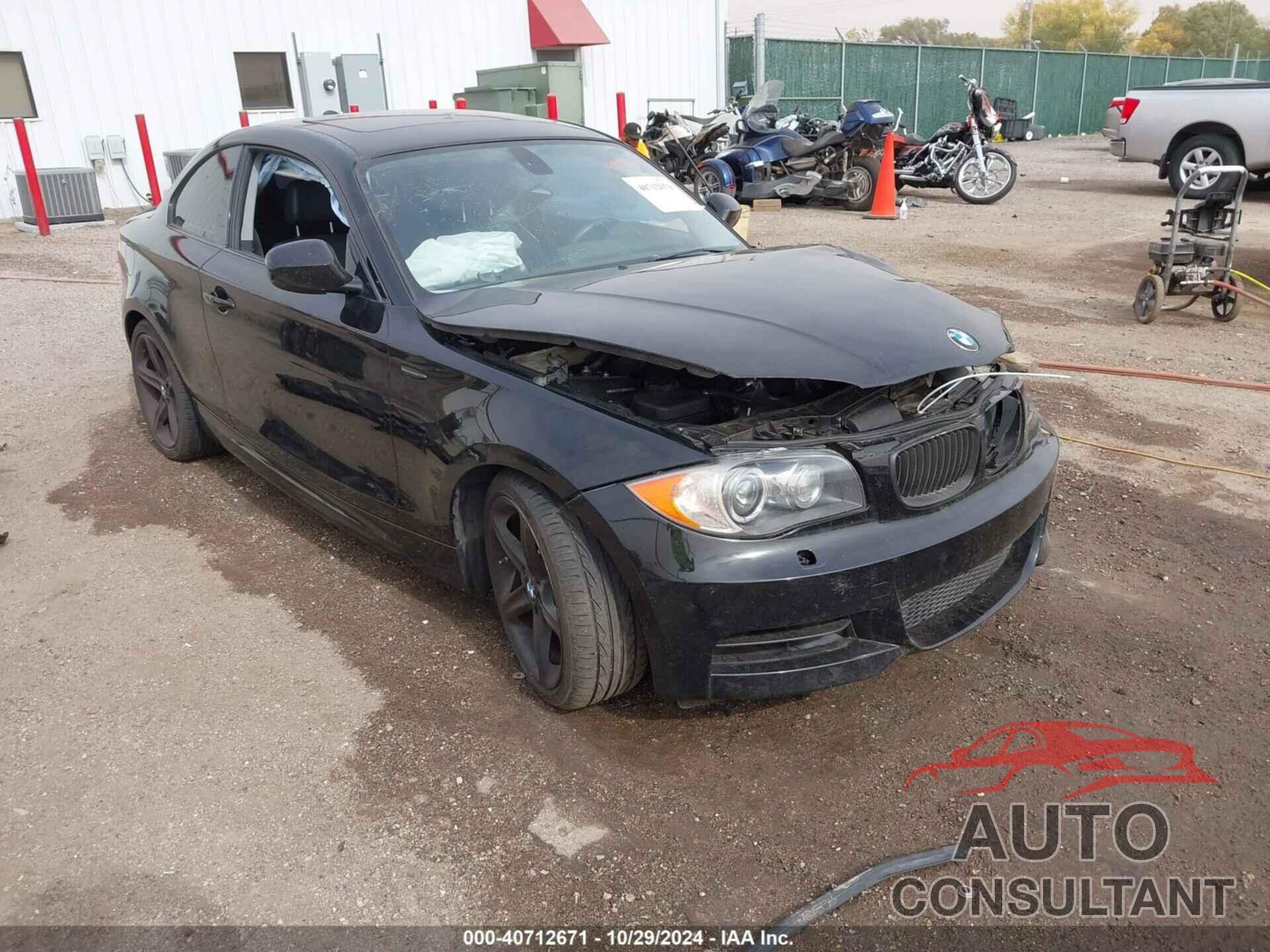 BMW 135I 2011 - WBAUC9C52BVM09950