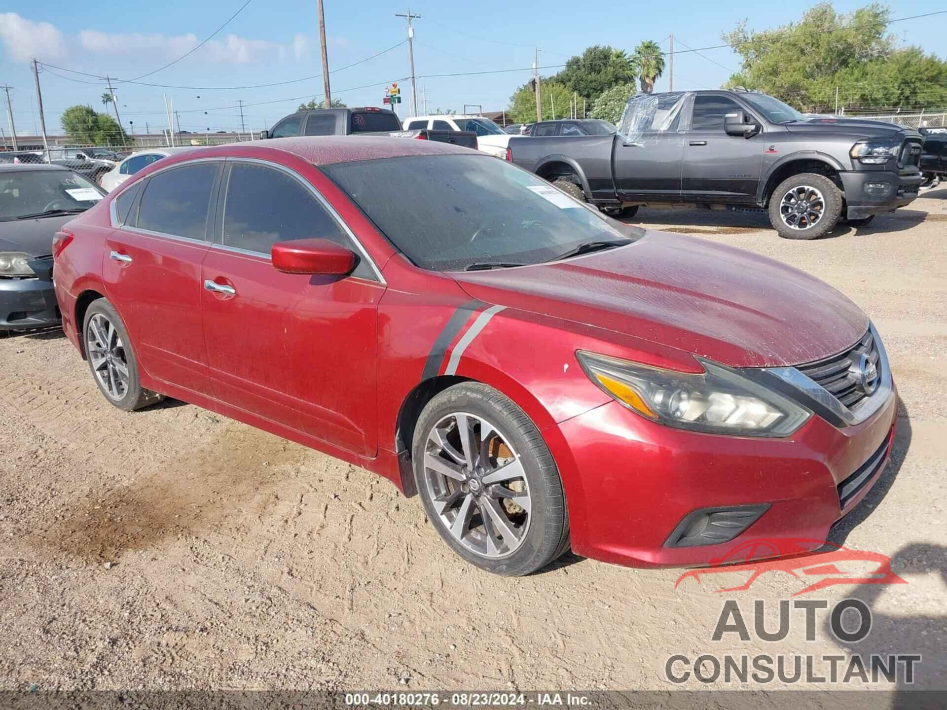 NISSAN ALTIMA 2017 - 1N4AL3AP5HN309606