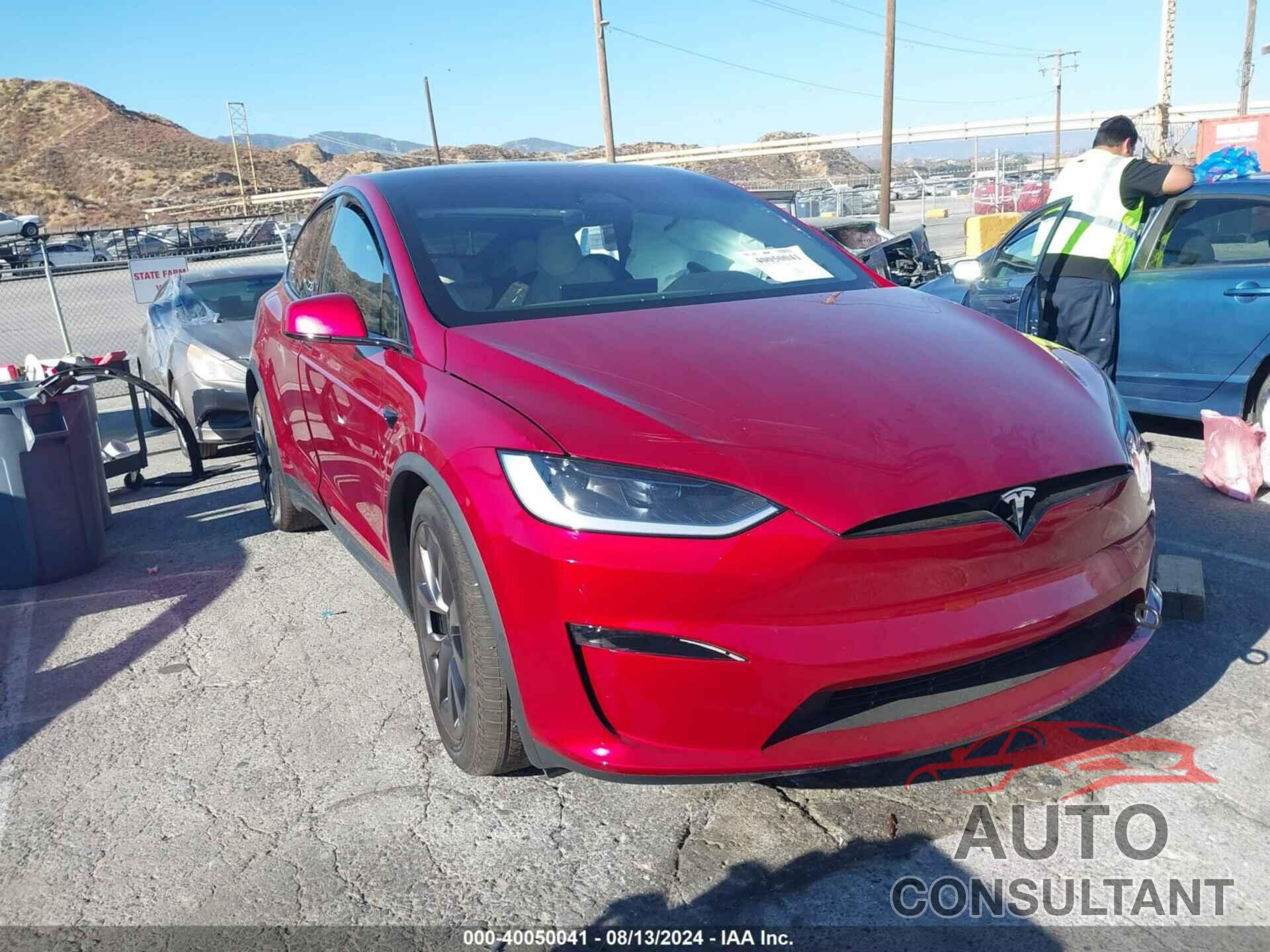 TESLA MODEL X 2023 - 7SAXCDE51PF411701