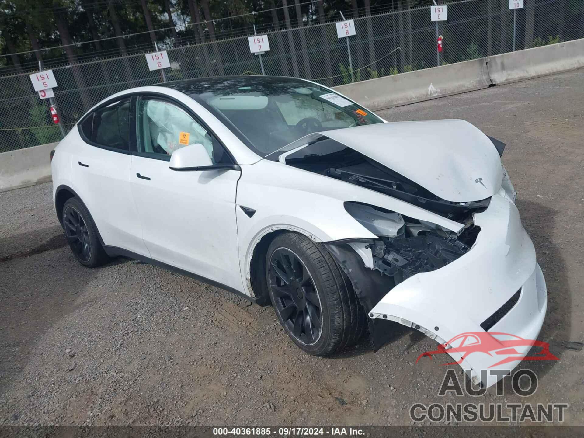 TESLA MODEL Y 2020 - 5YJYGDEE0LF011273