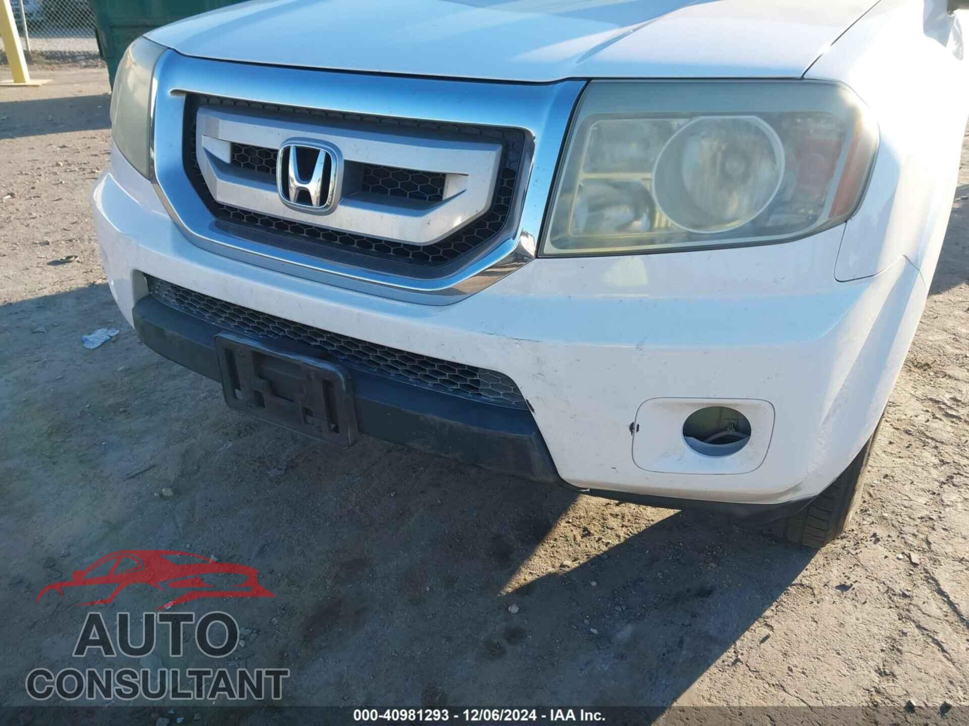 HONDA PILOT 2011 - 5FNYF3H56BB014895