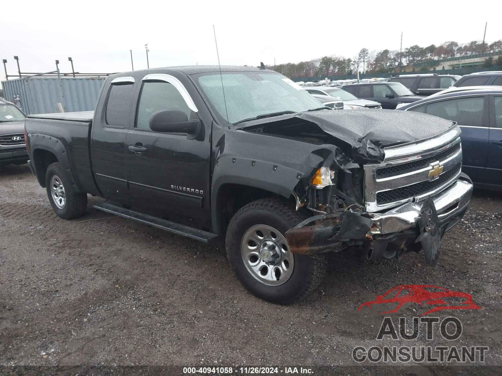 CHEVROLET SILVERADO 1500 2011 - 1GCRKREA8BZ154686