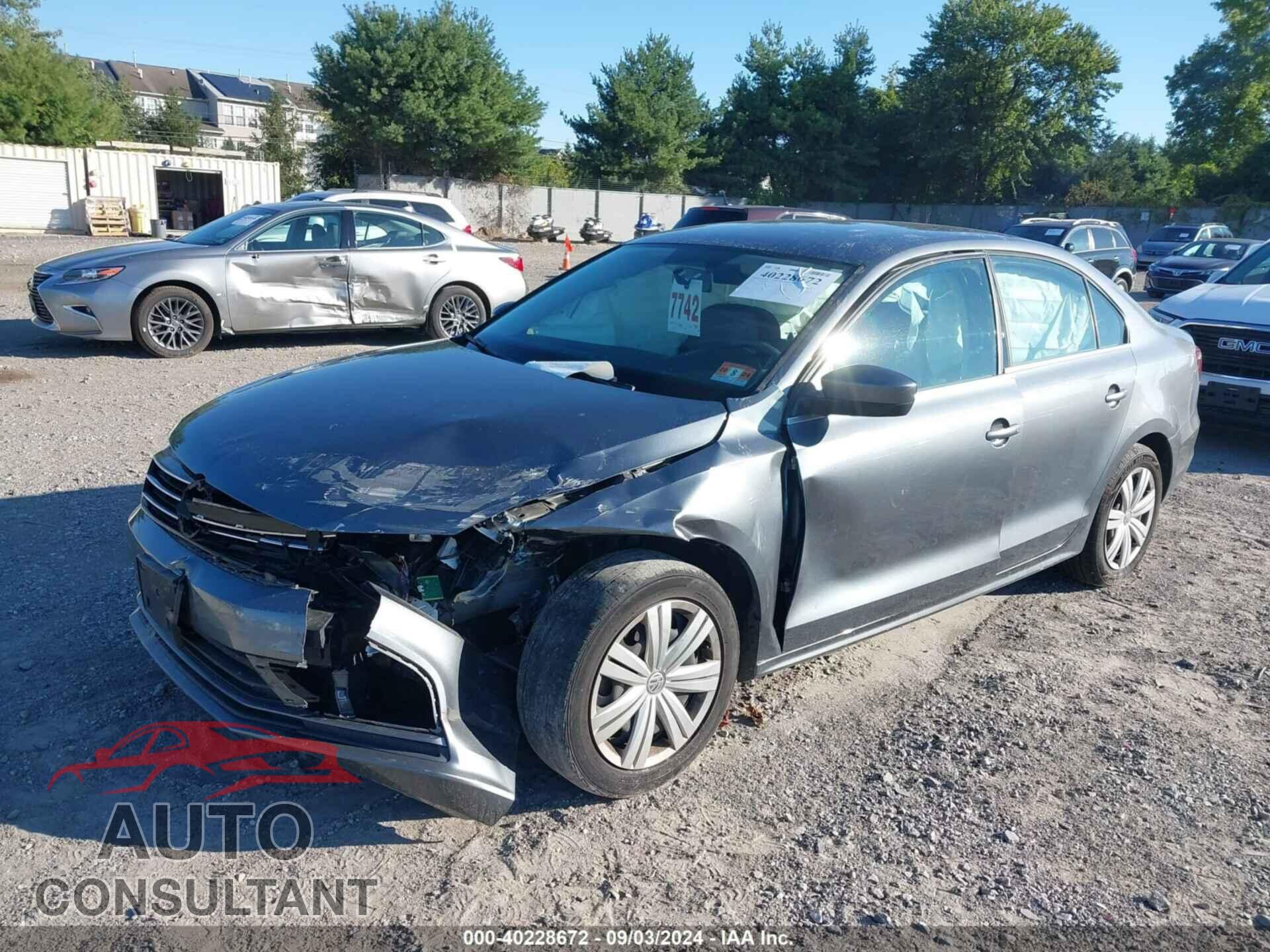 VOLKSWAGEN JETTA 2017 - 3VW167AJ2HM348648