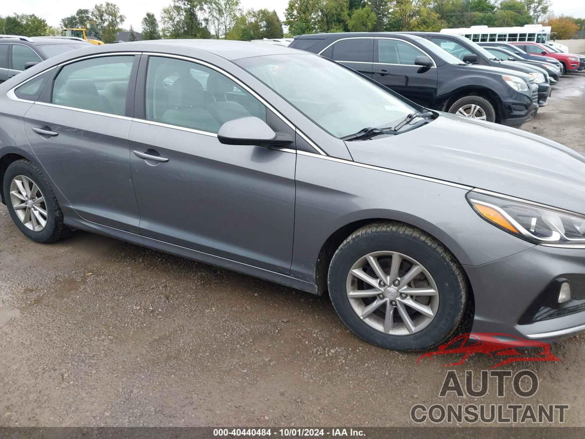 HYUNDAI SONATA 2018 - 5NPE24AA2JH691874