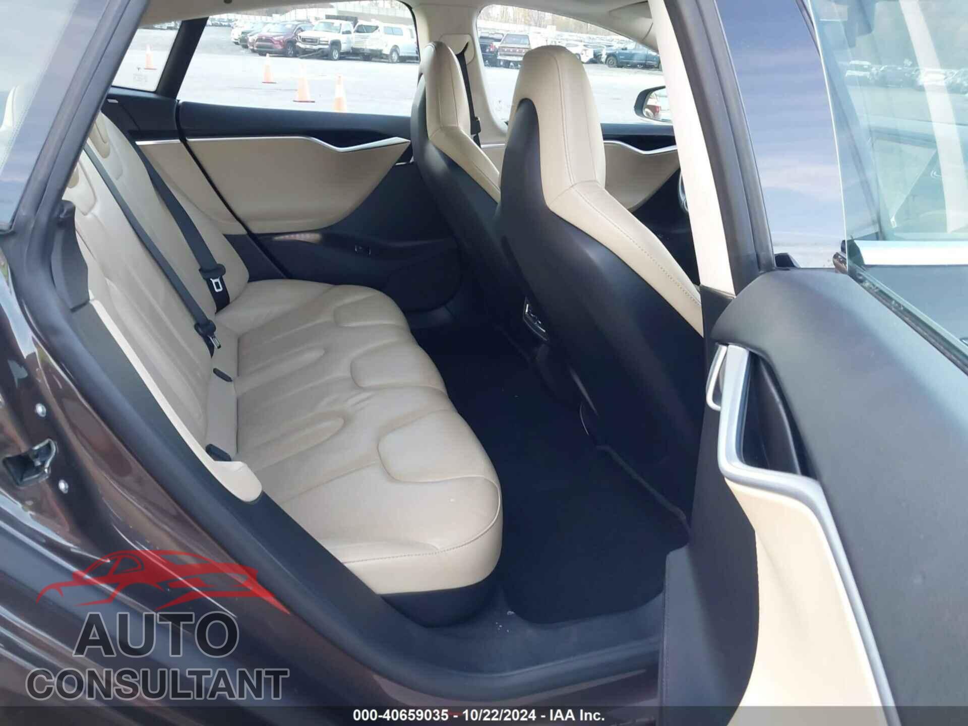 TESLA MODEL S 2013 - 5YJSA1CNXDFP08881