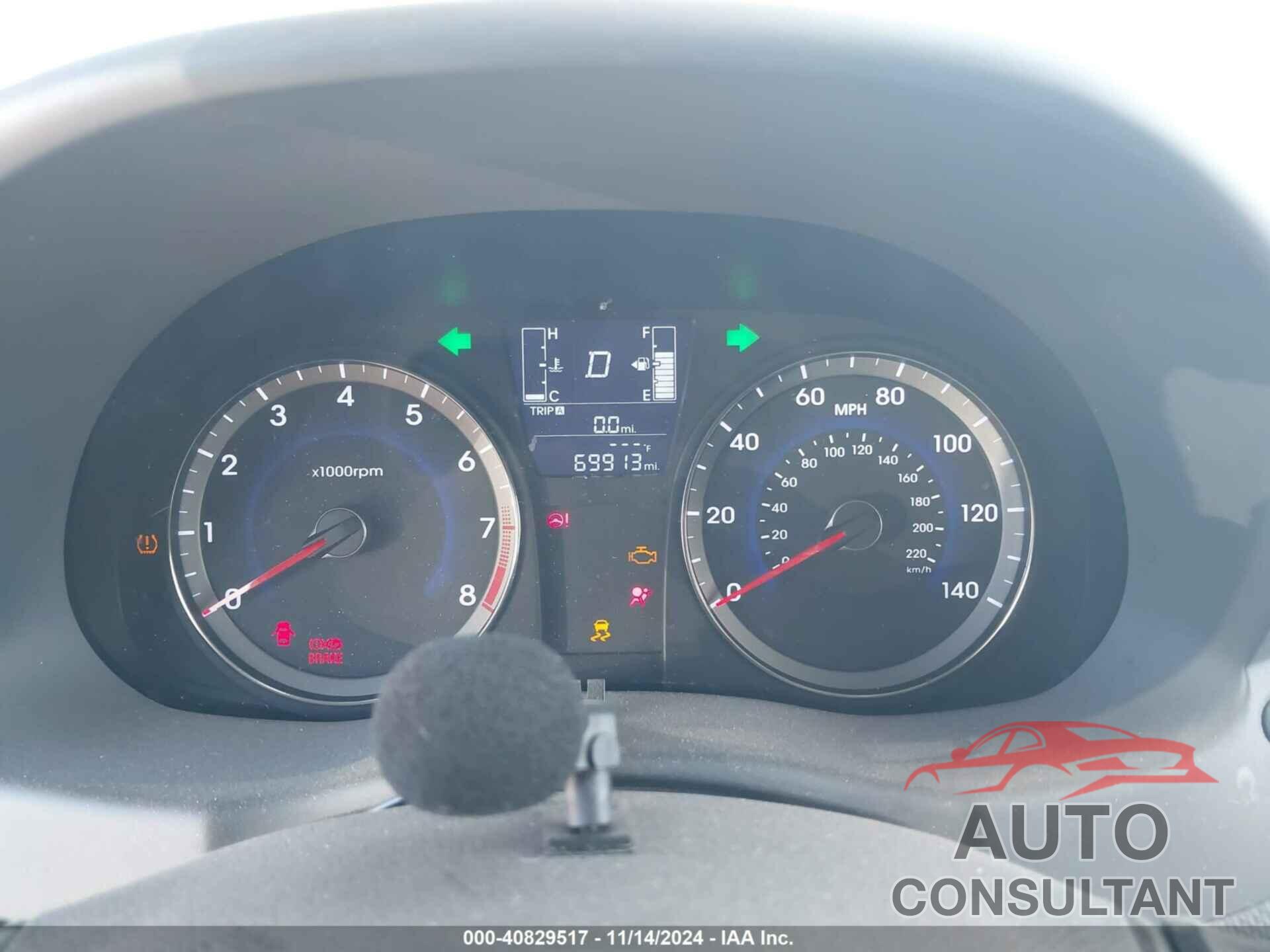 HYUNDAI ACCENT 2016 - KMHCT4AE3GU982367